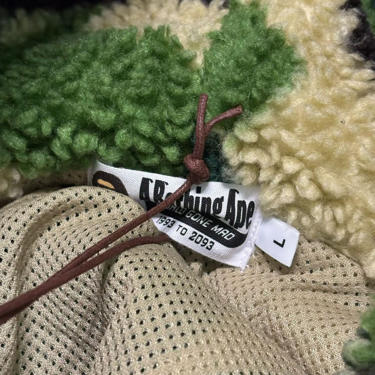 Bape COLOR CAMO SHARK FULL ZIP HOODIE Size US L / EU 52-54 / 3 - 7 Thumbnail