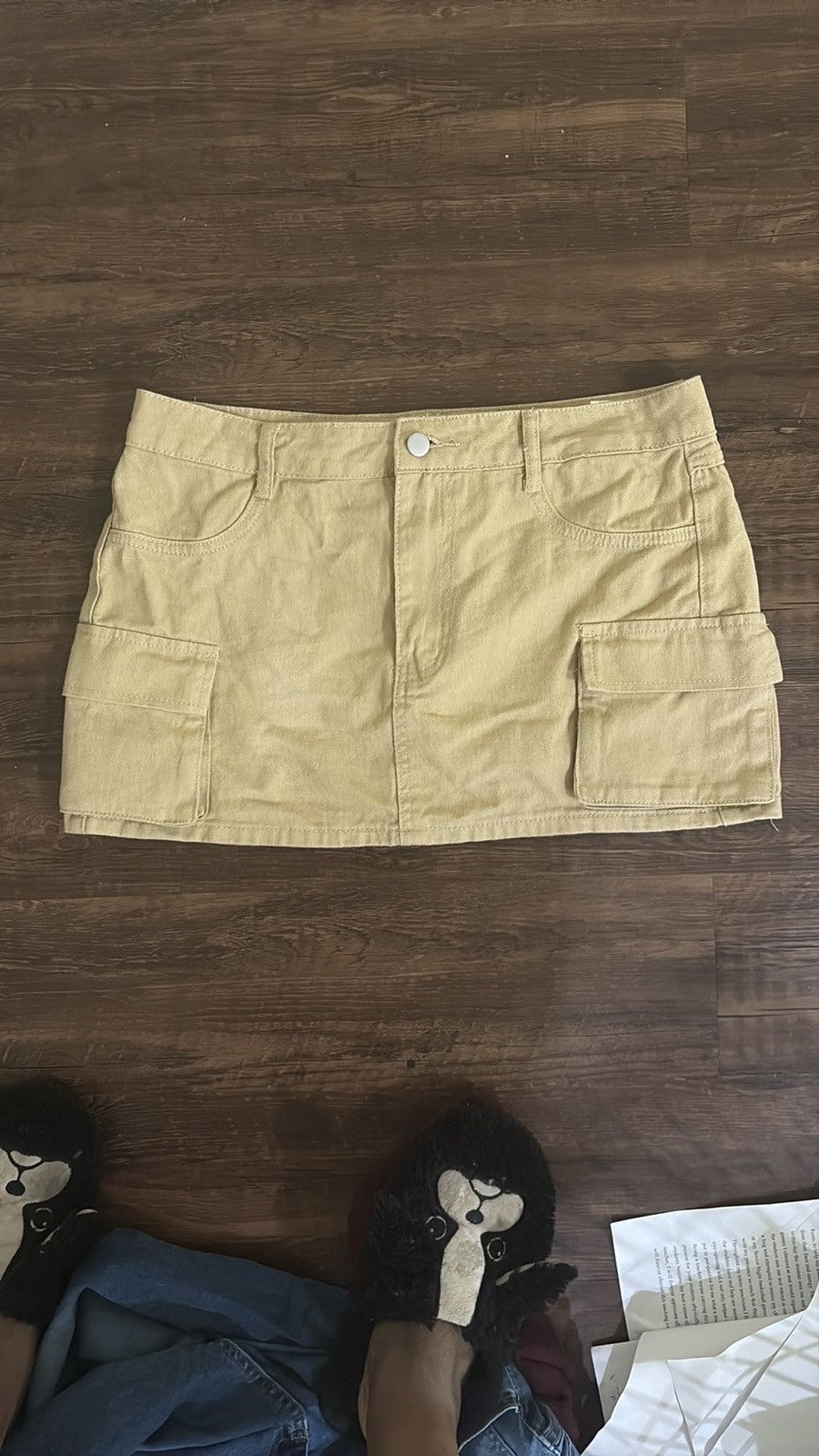 Shein Tan Cargo Mini Skirt Size 30" / US 8 / IT 44 - 1 Thumbnail