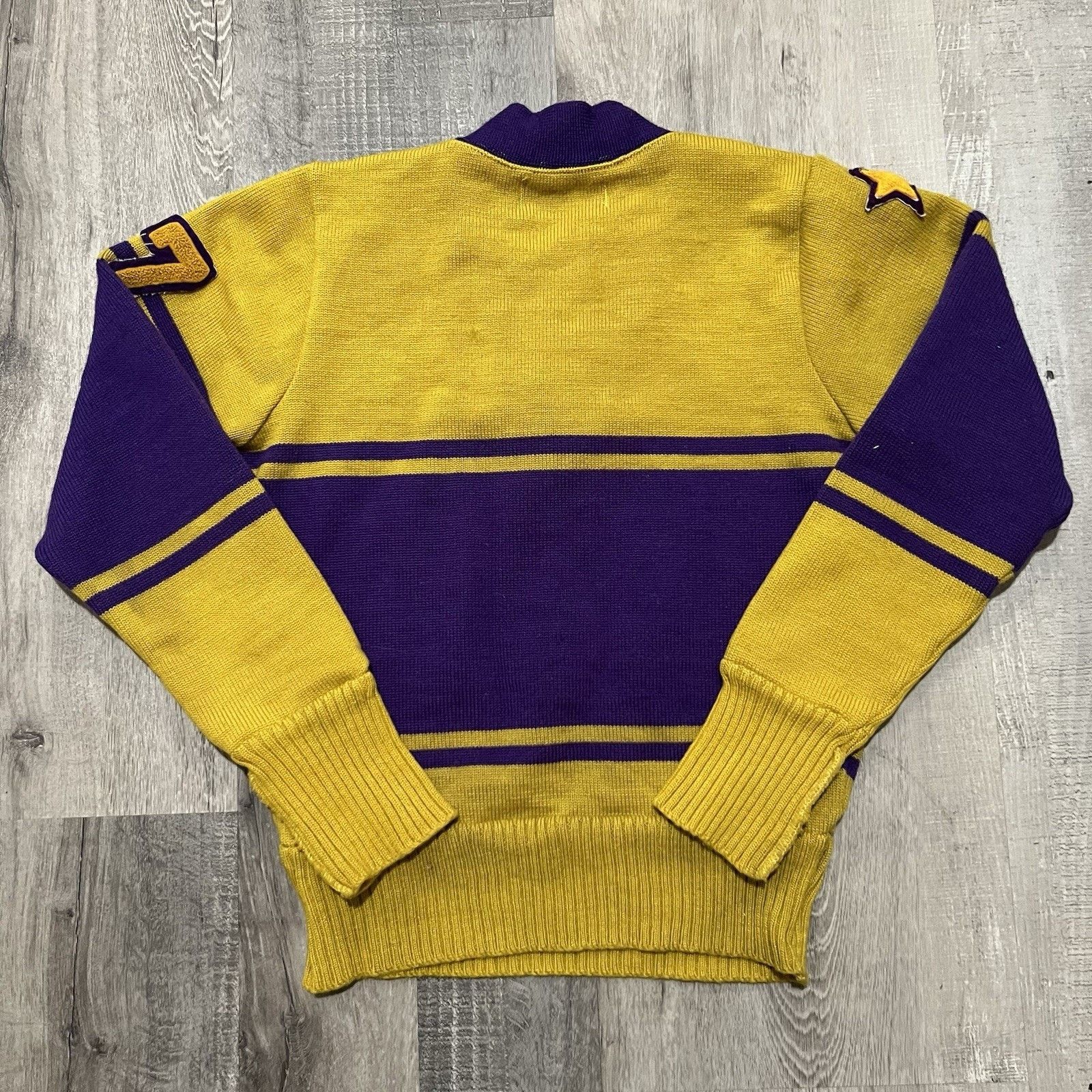 Vintage VTG 1977 Varsity Sweater Felt Star Pull Over Striped Wool Size XS / US 0-2 / IT 36-38 - 2 Thumbnail