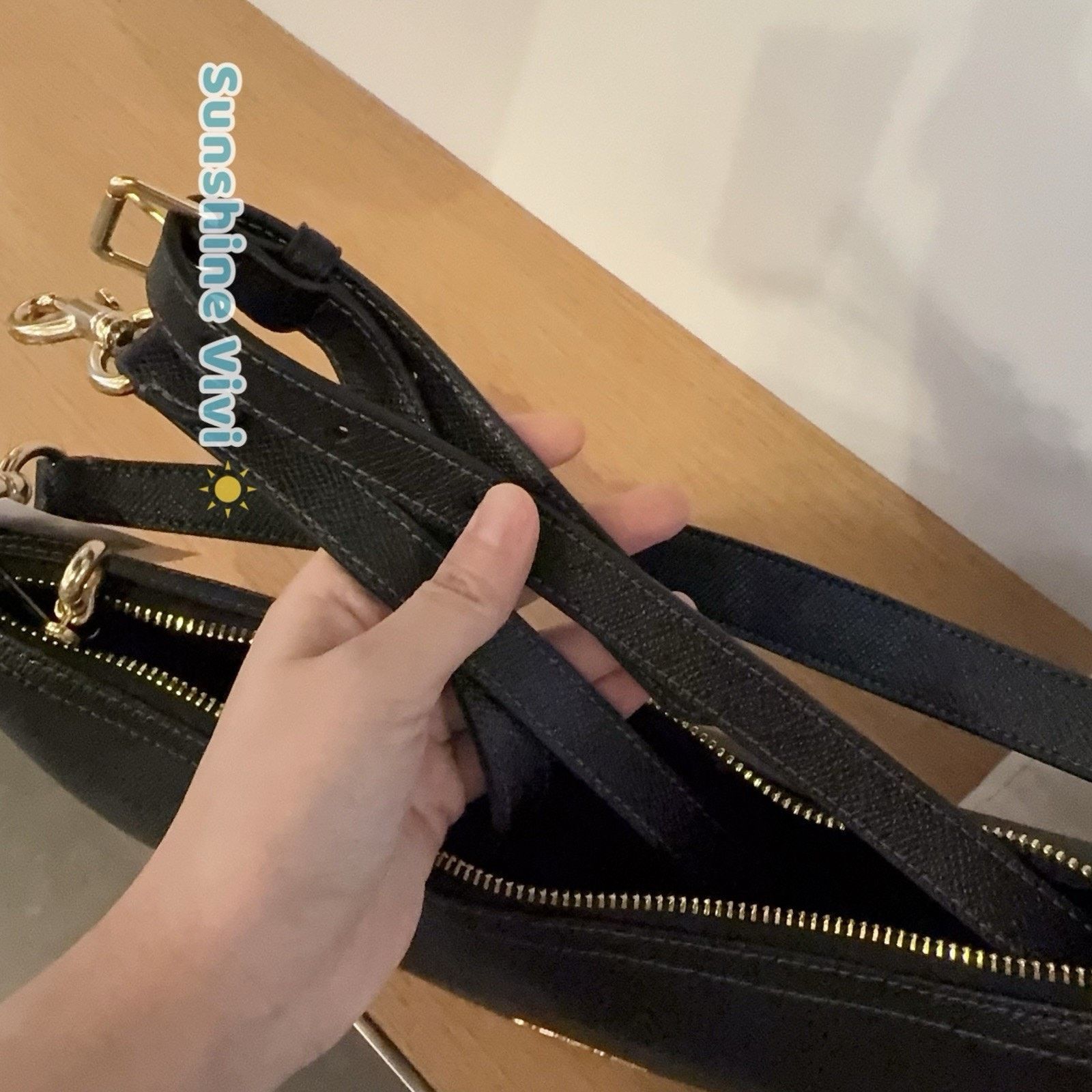 Coach NWT Coach Aria Shoulder Bag CCL28 Gold/Black leather Size ONE SIZE - 7 Thumbnail