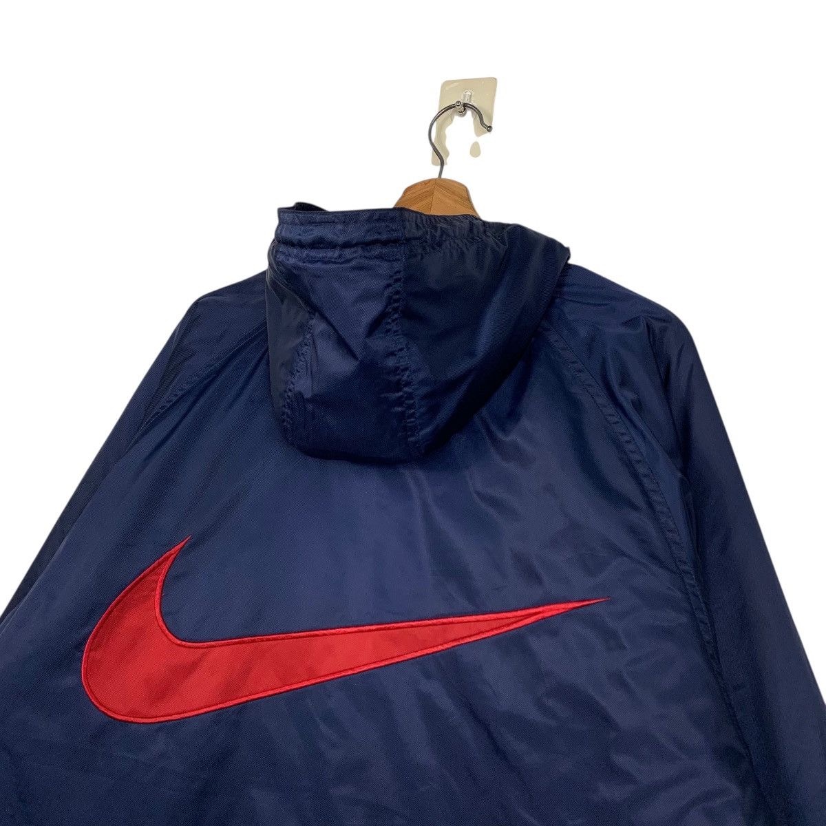 Nike Vintage 90s Nike Big Logo Long Jacket Size US L / EU 52-54 / 3 - 9 Thumbnail