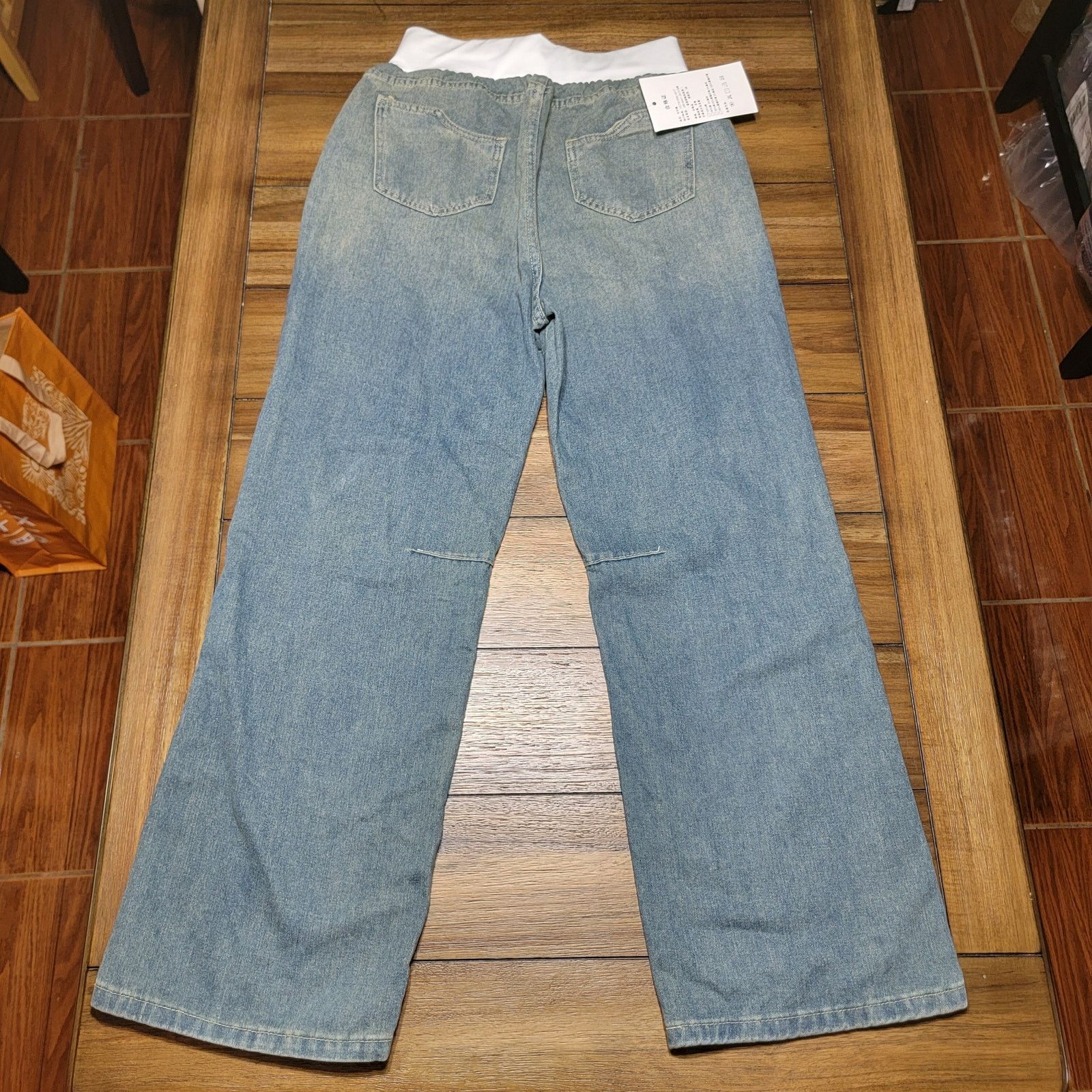 Other Fashion Pull-On Wide Leg Jeans w/ White Waist Band - Lg NWT Size 28" / US 6 / IT 42 - 3 Thumbnail
