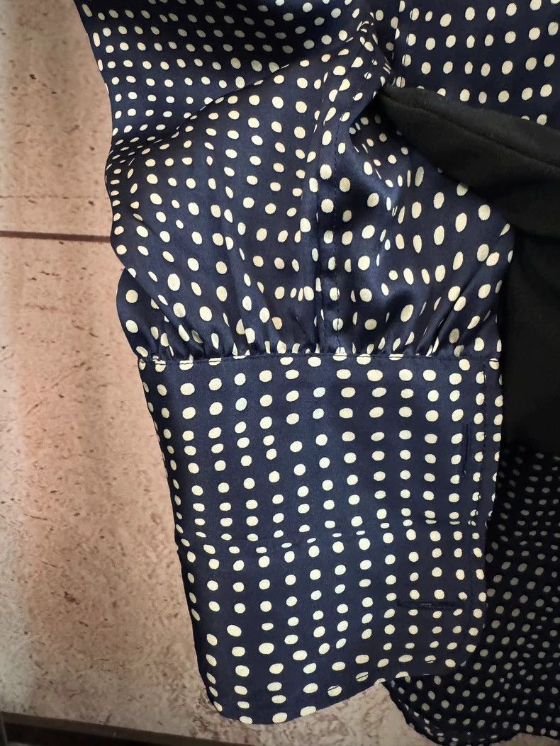 Yves Saint Laurent Saint Laurent size 39 20SS Silk Blue Polka-Dot Shirt 2503- Size US M / EU 48-50 / 2 - 3 Thumbnail