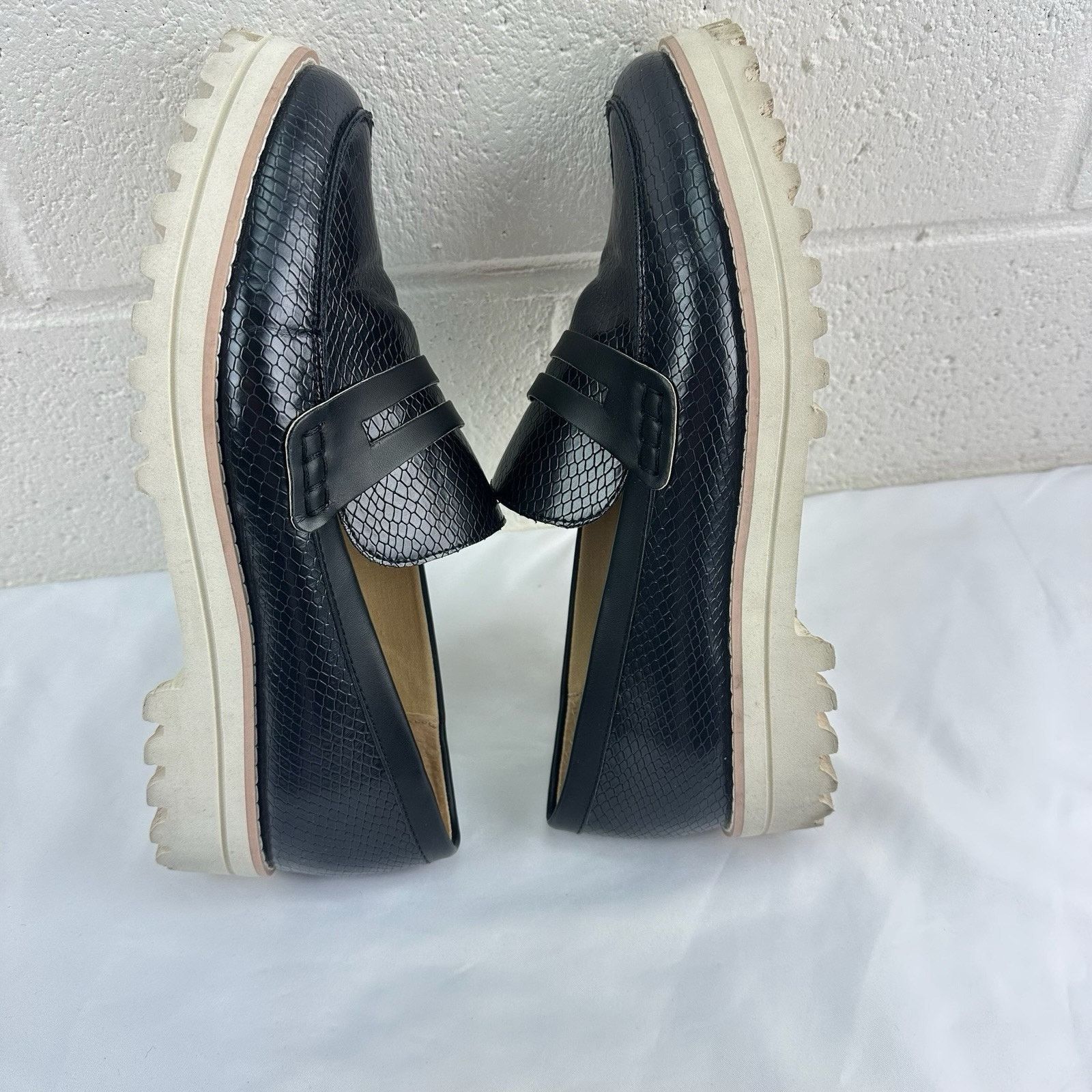 Dolce Vita Dolce Vita Womens Sz 9.5M Abbott Loafers Black Slip On Shoes Size US 9.5 / IT 39.5 - 3 Thumbnail