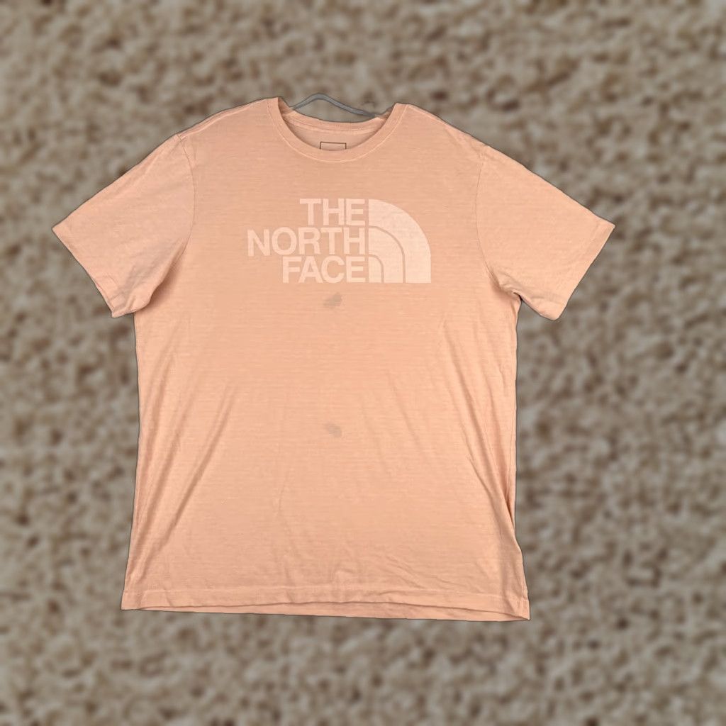 The North Face The North Face Shirt Men Extra Large Pink Polyester Blend Short Sleeve Crew READ Mens Size US XL / EU 56 / 4 - 1 Thumbnail