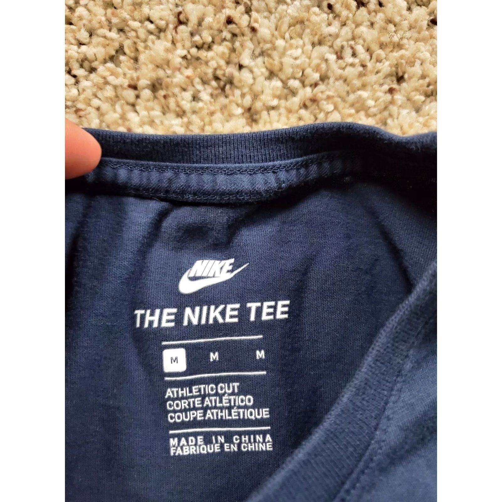 Nike Nike T Shirt Mens Medium Navy Blue Stacks Short Sleeve Athletic Fit Graphic Polo Shirt Style Size US M / EU 48-50 / 2 - 4 Thumbnail