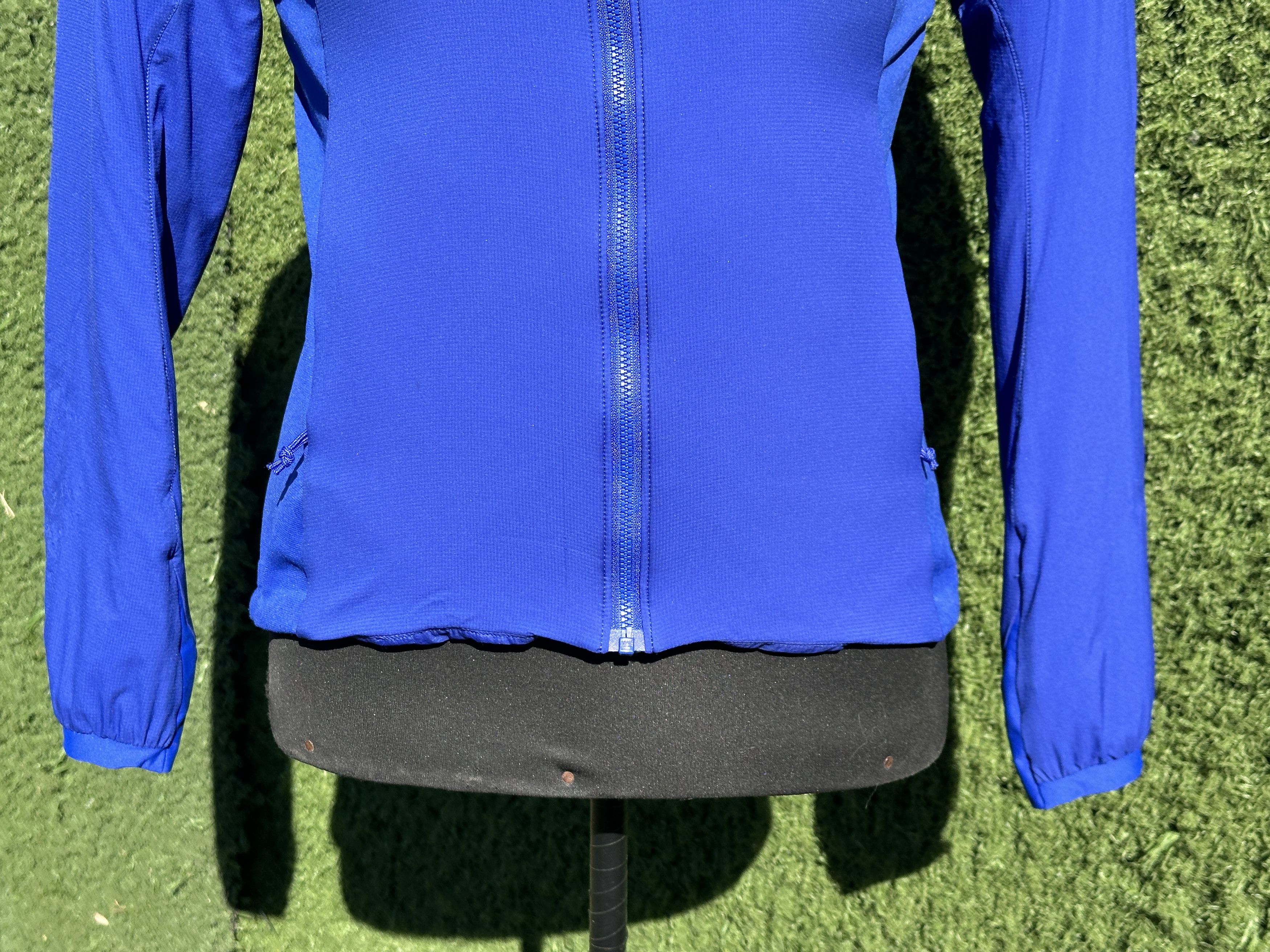 Arc'teryx Arc'teryx Hooded Insulated Technical Alpine Jacket Size S Size S / US 4 / IT 40 - 9 Thumbnail