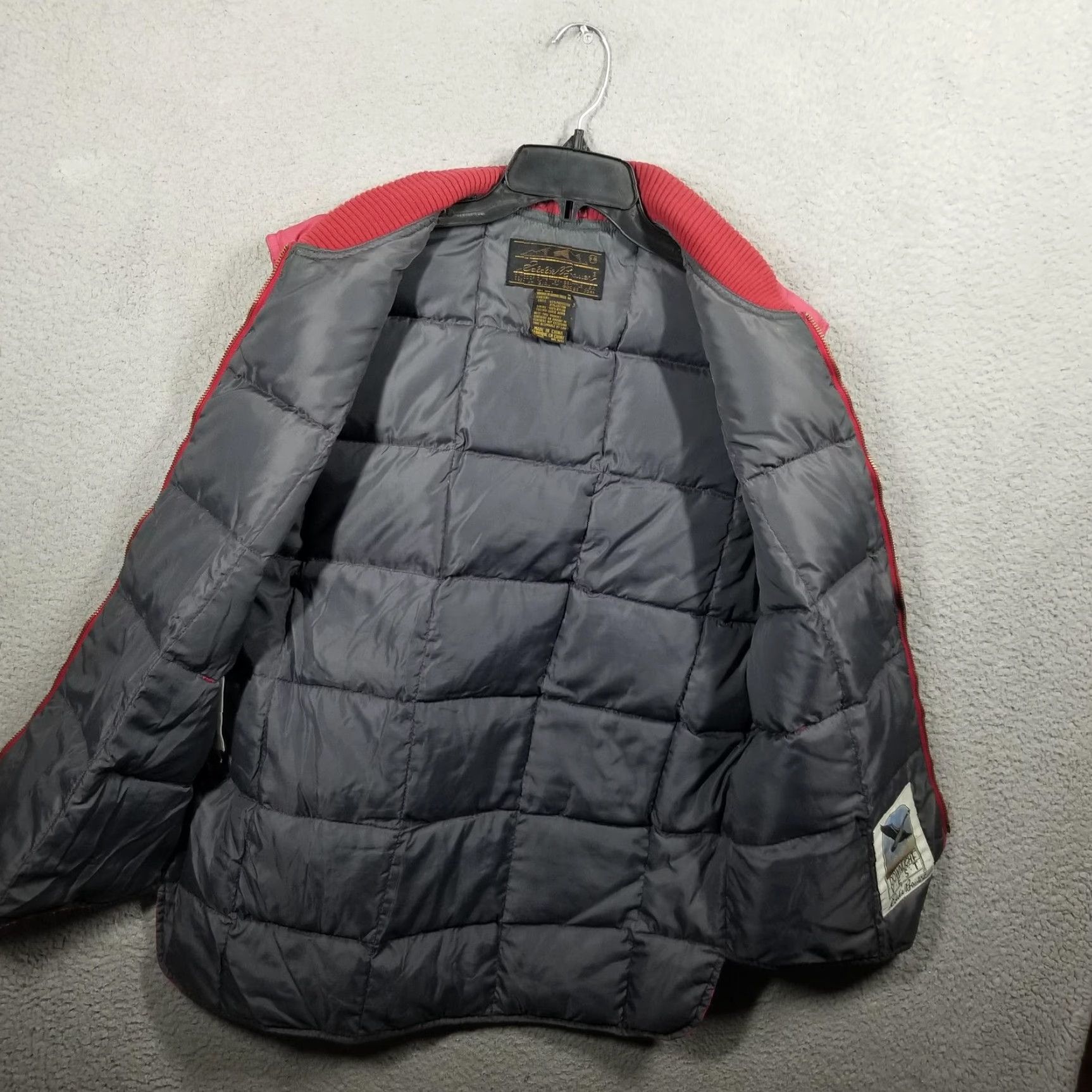 Eddie Bauer Eddie Bauer Vest Mens Medium Tall Red Downlight Down Puffer Quilted Zip Pockets Size US M / EU 48-50 / 2 - 3 Thumbnail