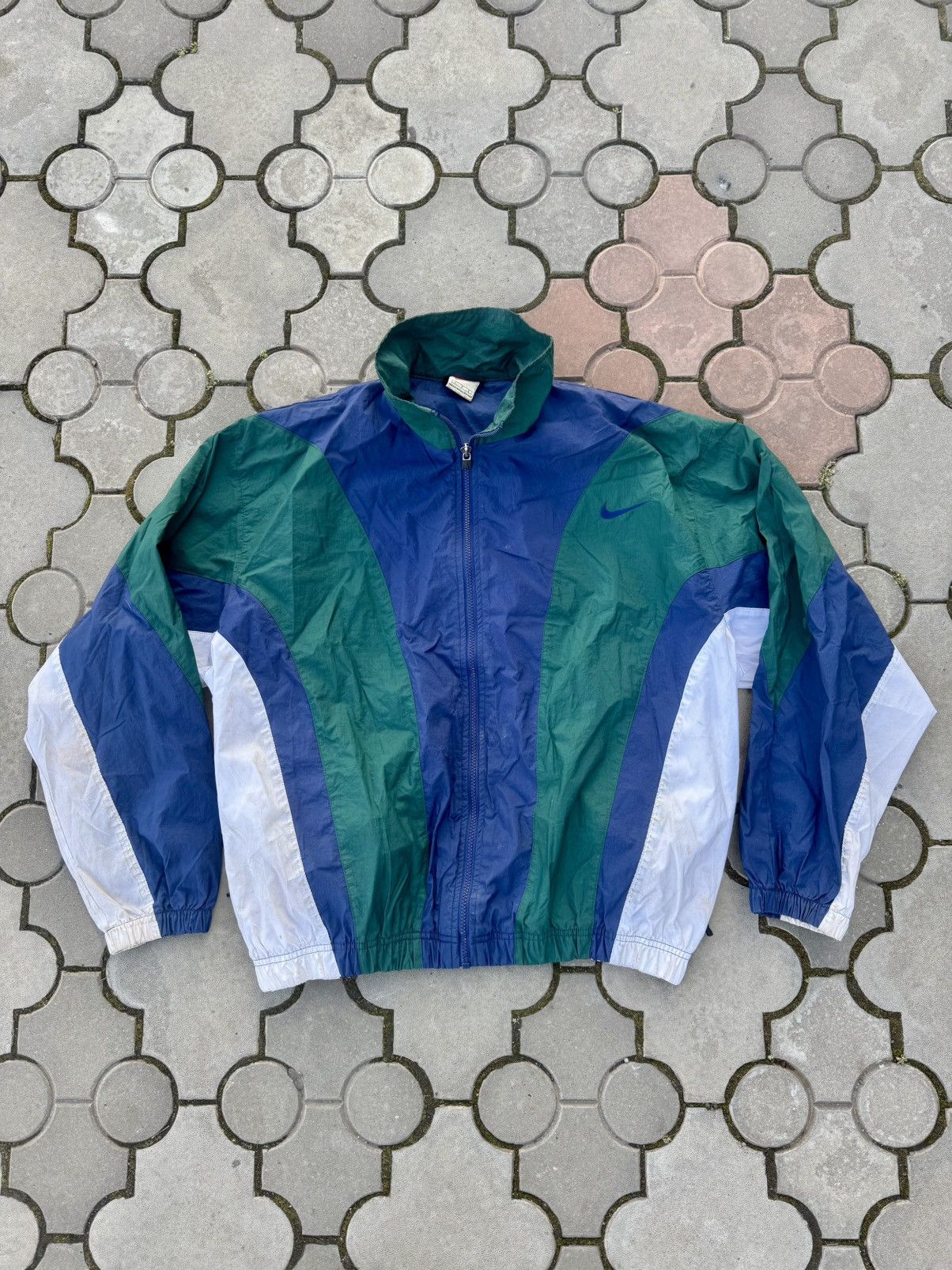 Nike × Vintage Vintage Nike Big Swoosh Nylon Track Jacket Y2K Size US L / EU 52-54 / 3 - 1 Thumbnail