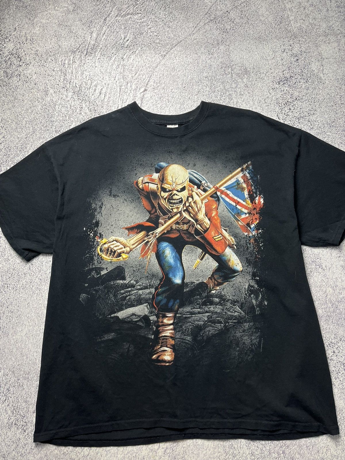 Band Tees Vintage Iron Maiden T-Shirt The Trooper 2013 Band Rock Y2K Size US XXL / EU 58 / 5 - 3 Thumbnail