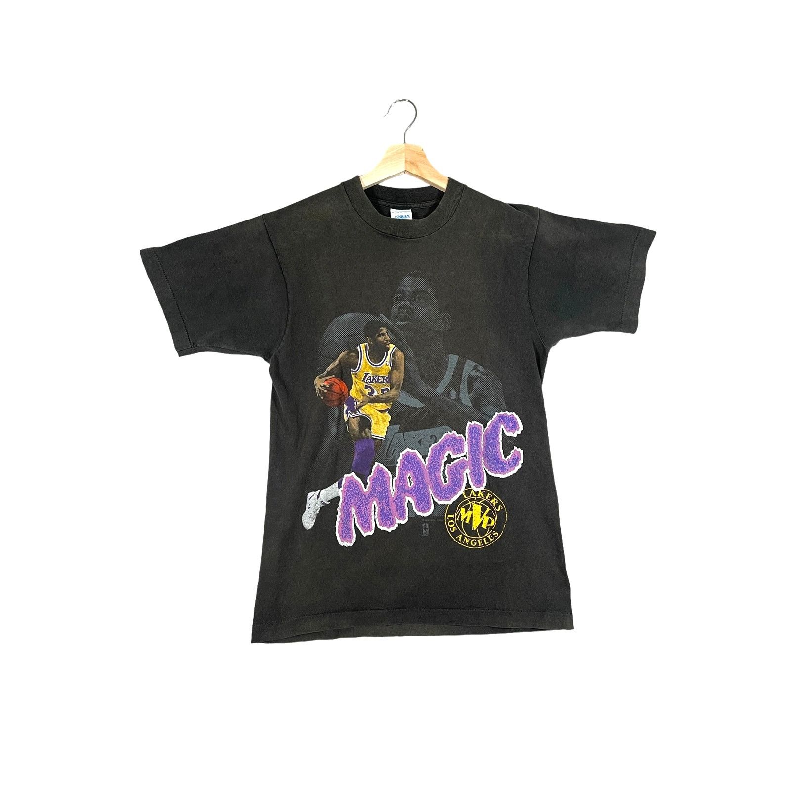 Salem Sportswear × Vintage Vintage 1990's LA Lakers Magic Johnson Graphic T-Shirt Size US S / EU 44-46 / 1 - 1 Thumbnail