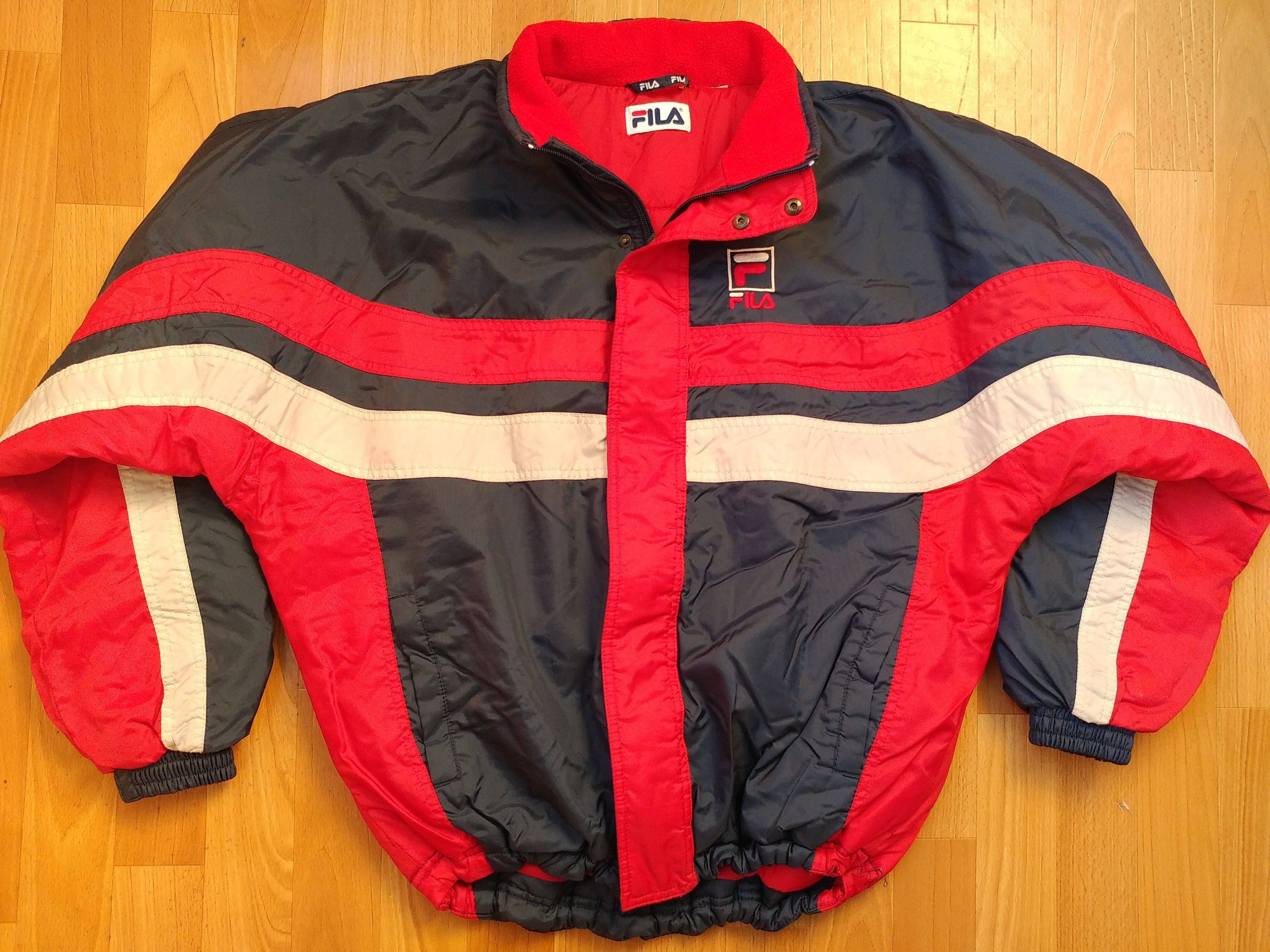 Fila FILA jacket, vintage, 90s hip hop windbreaker skater Y2K S Size US S / EU 44-46 / 1 - 3 Thumbnail