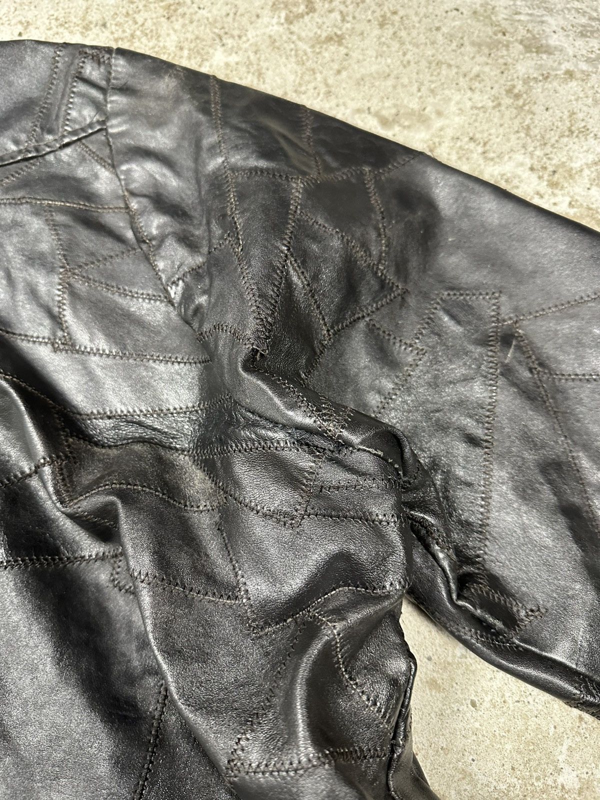 Vintage Vintage 90s Black Patchwork Bomber Leather Jacket Size US M / EU 48-50 / 2 - 16 Thumbnail