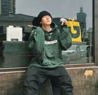 Balenciaga balenciaga green distressed hoodie for sale. Size US XS / EU 42 / 0 - 4 Thumbnail