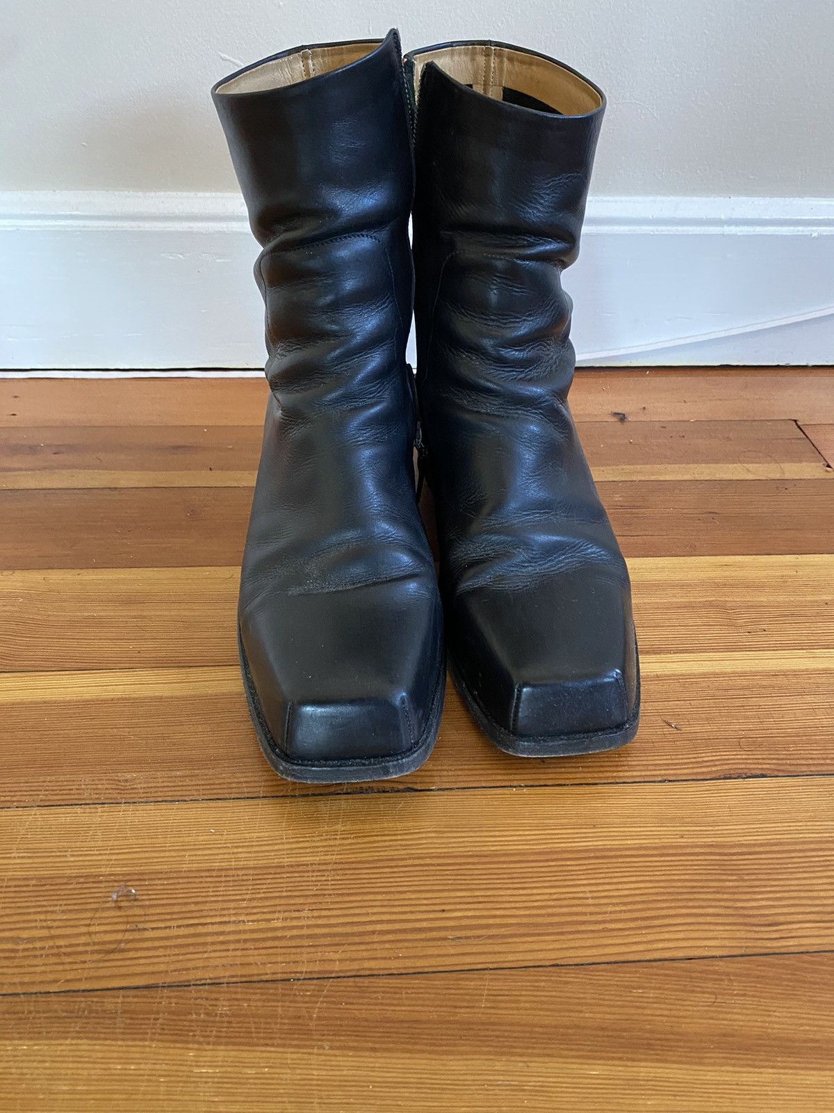 【関税込み】Marsell ブラック Cassello ブーツ Cassello Leather Boot, Genderless, Handcrafted | Marsèll
