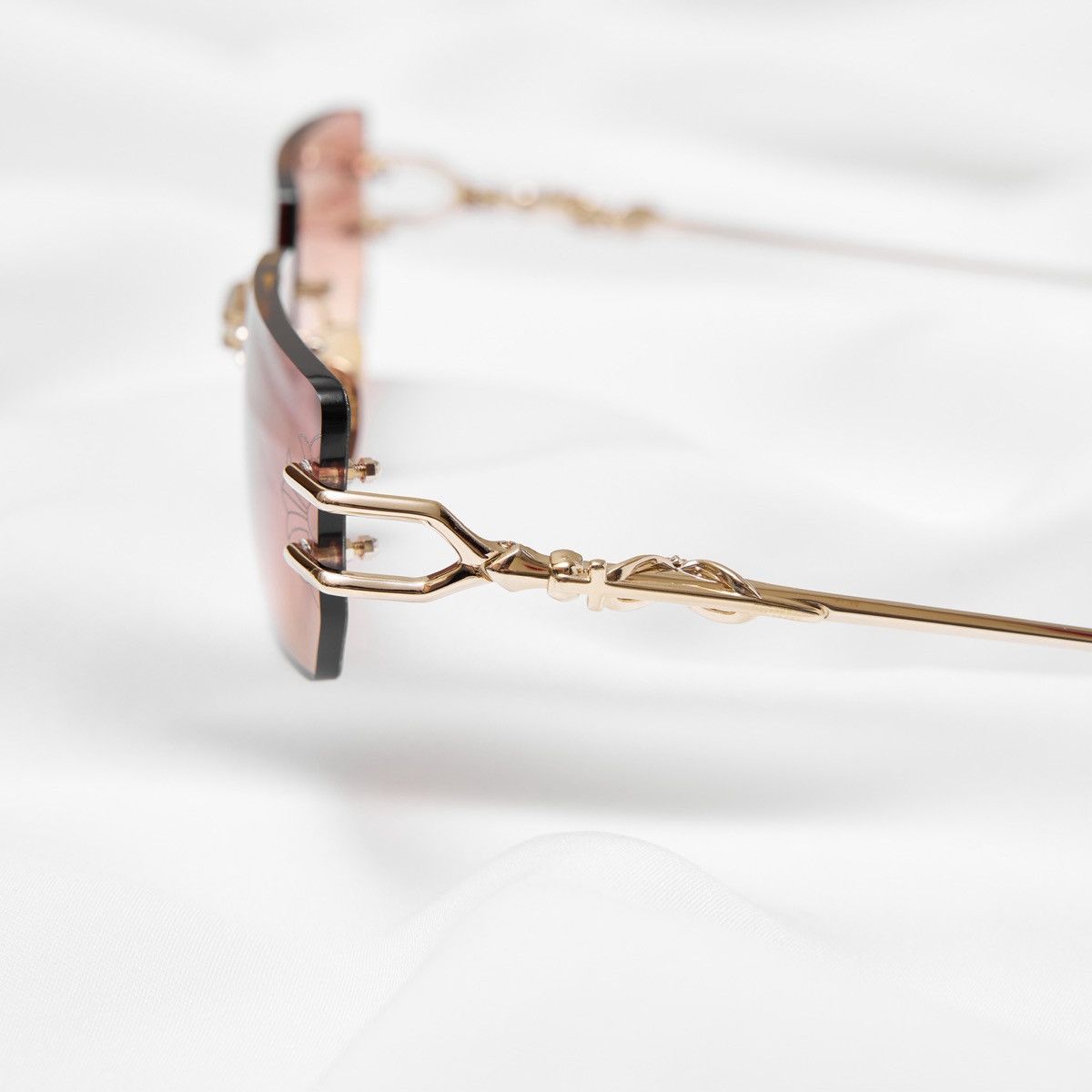 Chrome Hearts CHROME HEARTS LORDIE GOLD PLATED SUNGLASSES Size ONE SIZE - 4 Thumbnail