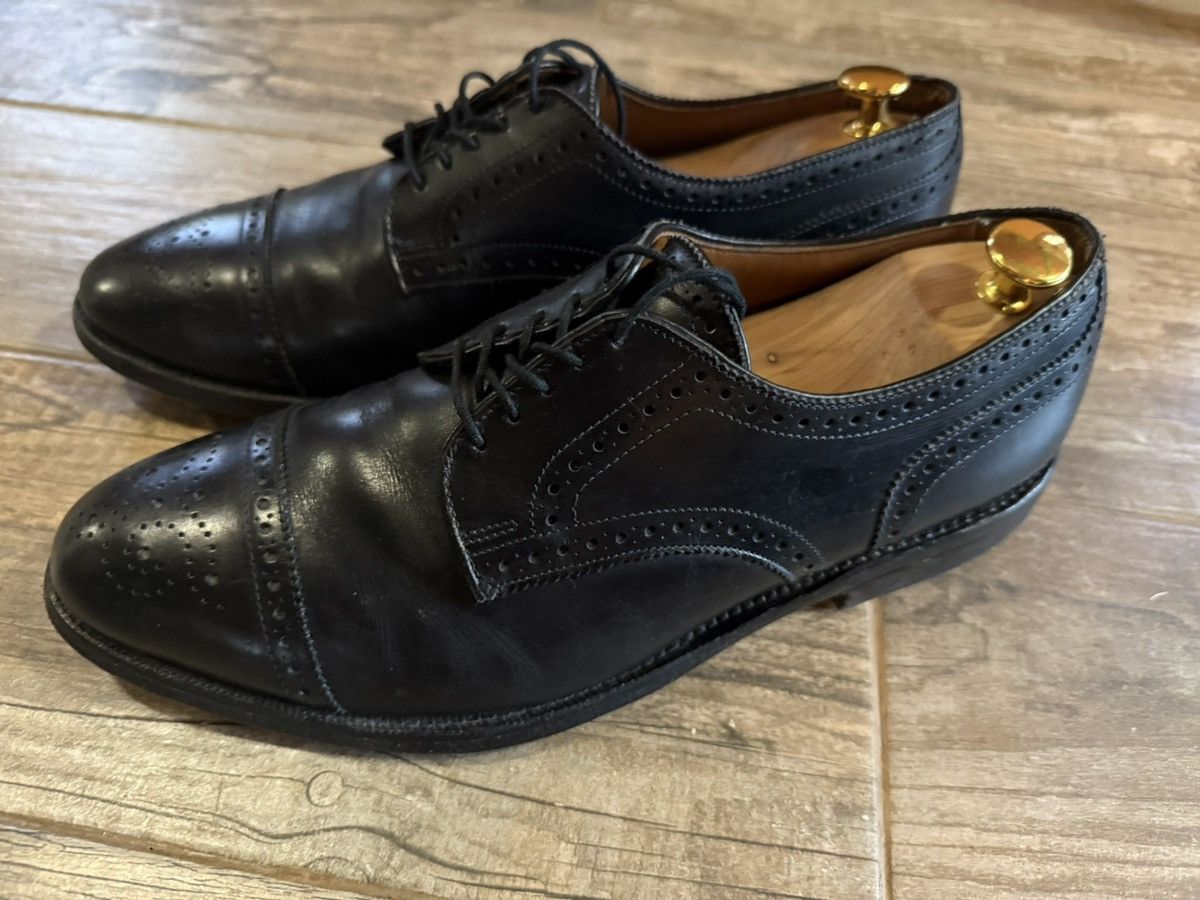 Allen Edmonds Allen Edmonds Sanford 9.5 D Black Broque Captoe Oxford Size US 9.5 / EU 42-43 - 2 Thumbnail