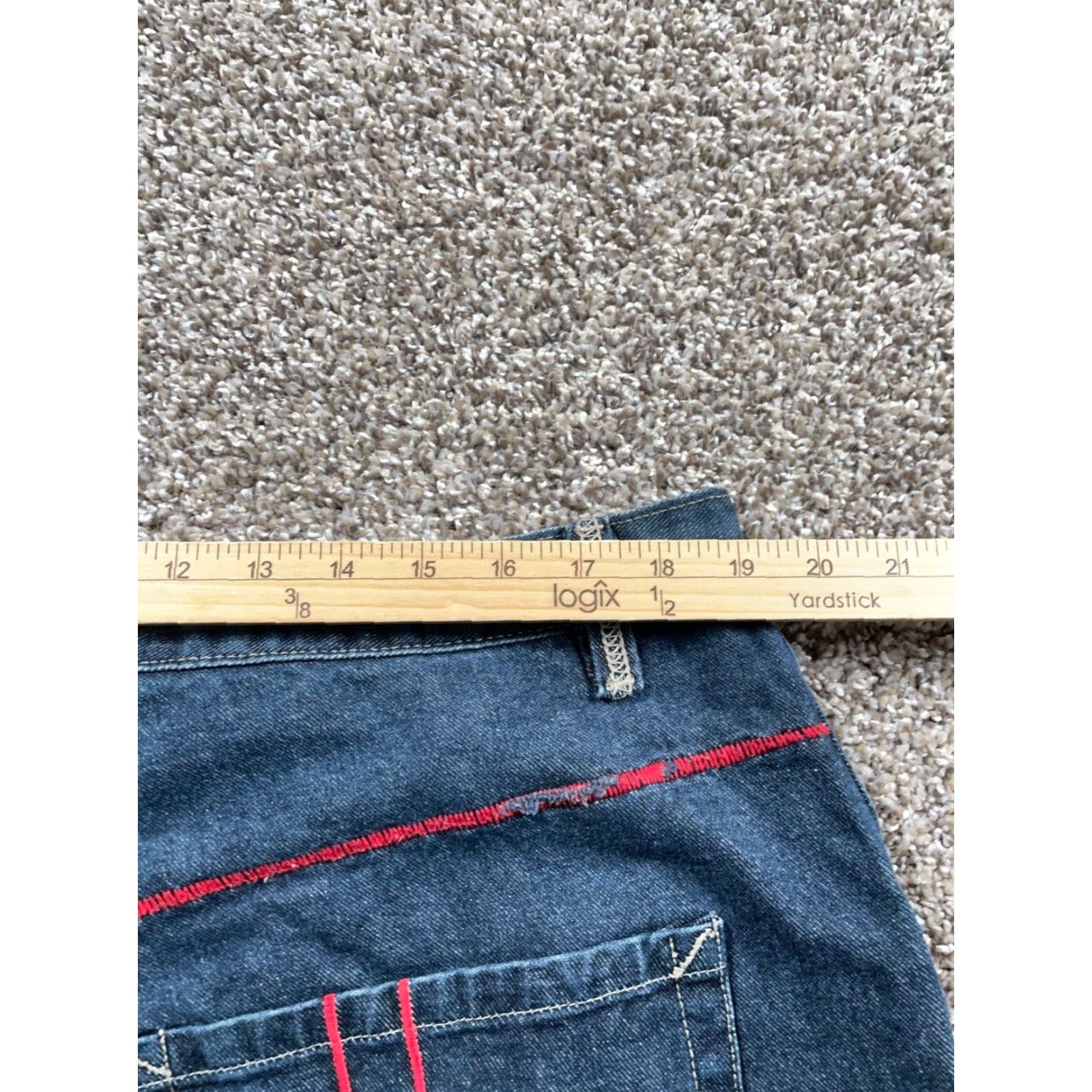 Vintage VINTAGE Men's Baggy Fit Jean Shorts 38 x 13 Blue Denim Embroidered Hip Hop Retro 2000s Size US 38 / EU 54 - 5 Thumbnail