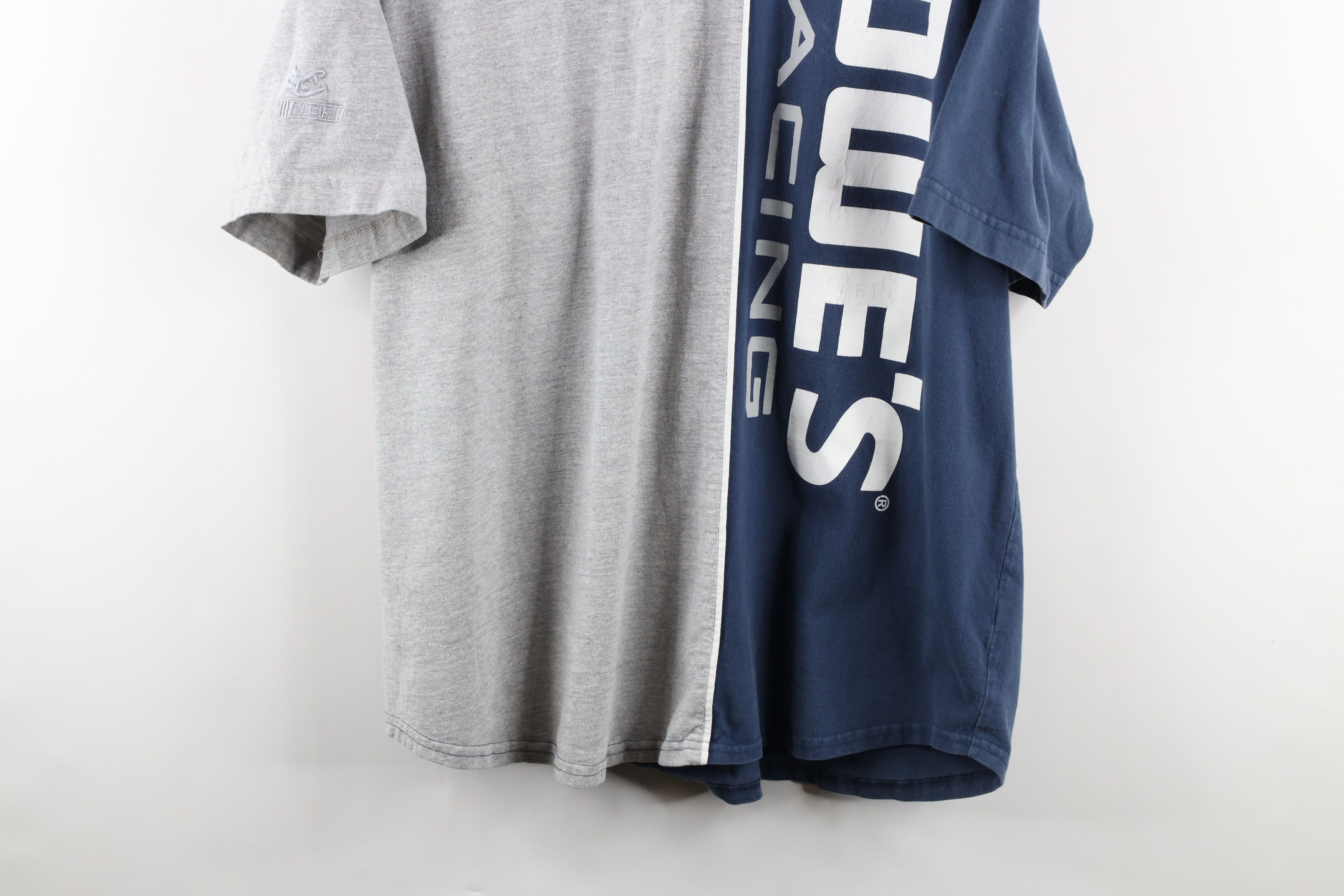 Vintage Vintage NASCAR Lowes Racing Jimmie Johnson Half Zip T-Shirt Size US XL / EU 56 / 4 - 3 Thumbnail