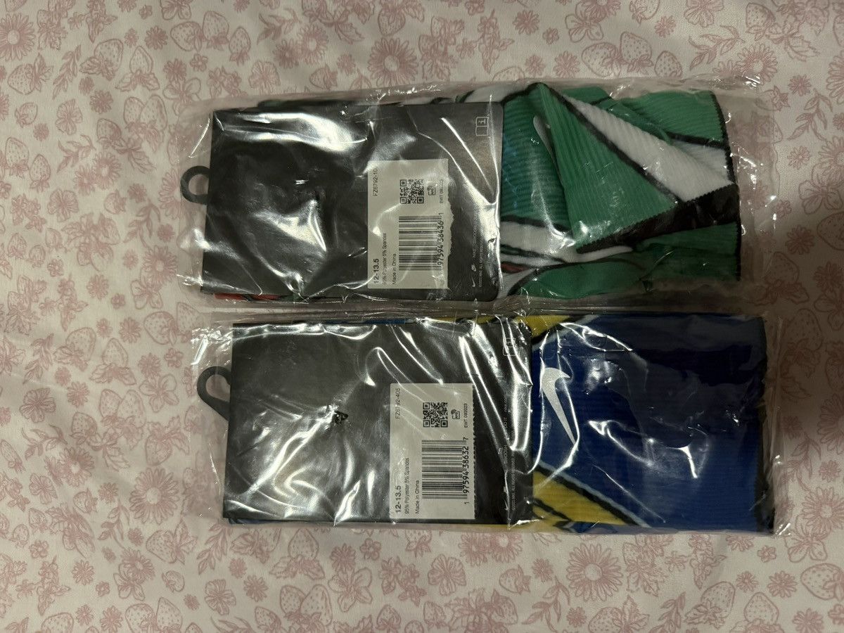 Nike × Supreme Nike X Supreme Spark Crew socks Size ONE SIZE - 1 Thumbnail