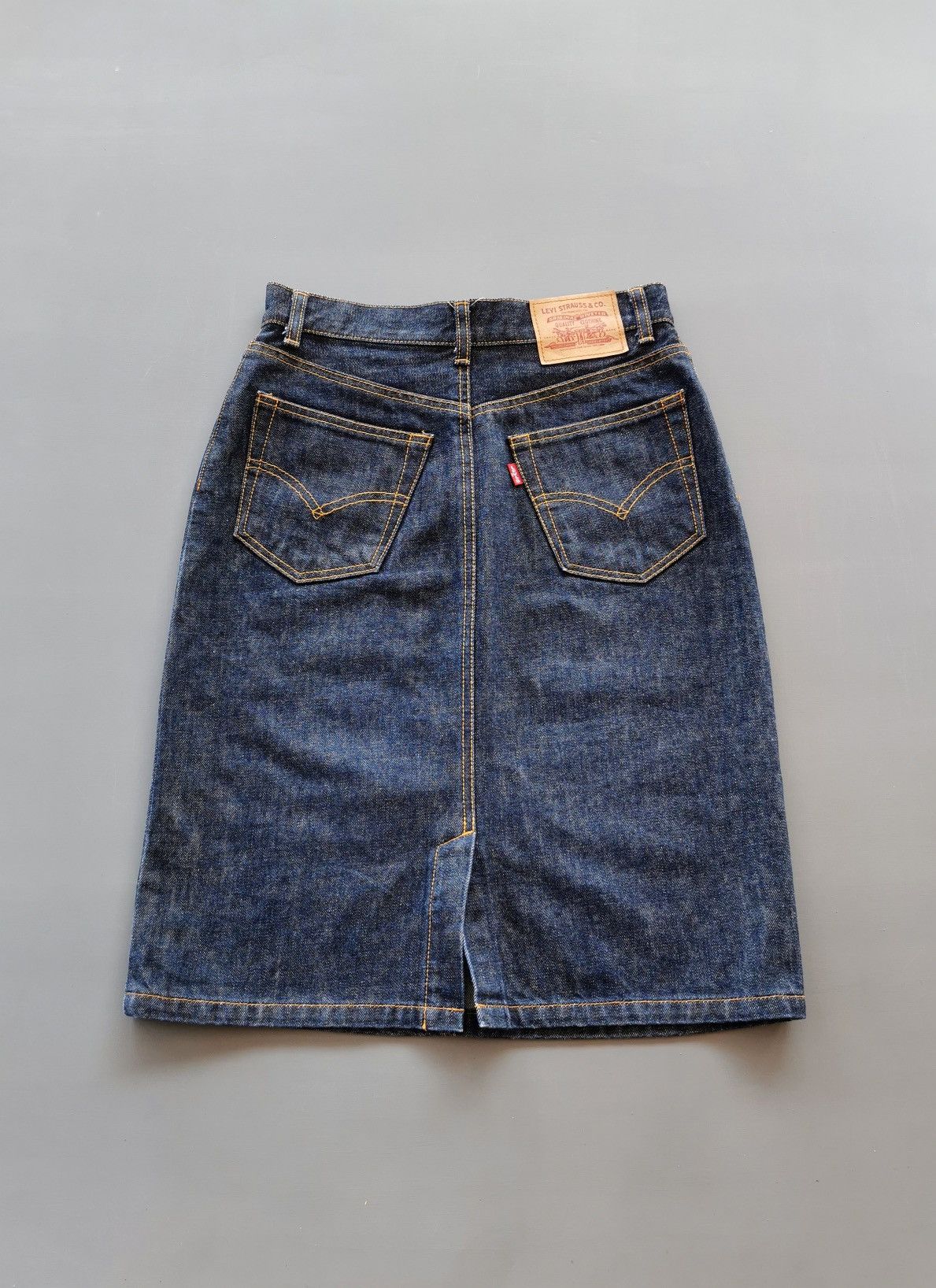 Levi's Vintage Levis Denim Skirt y2k indigo Size 27" / US 4 / IT 40 - 1 Thumbnail