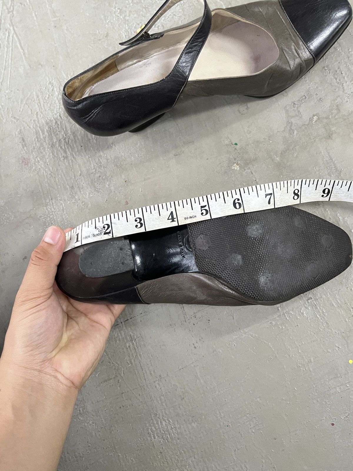 Vintage 1980's Authentic CHANEL Genuine Leather Mary Jane Pump Heels Size US 8.5 / IT 38.5 - 13 Thumbnail
