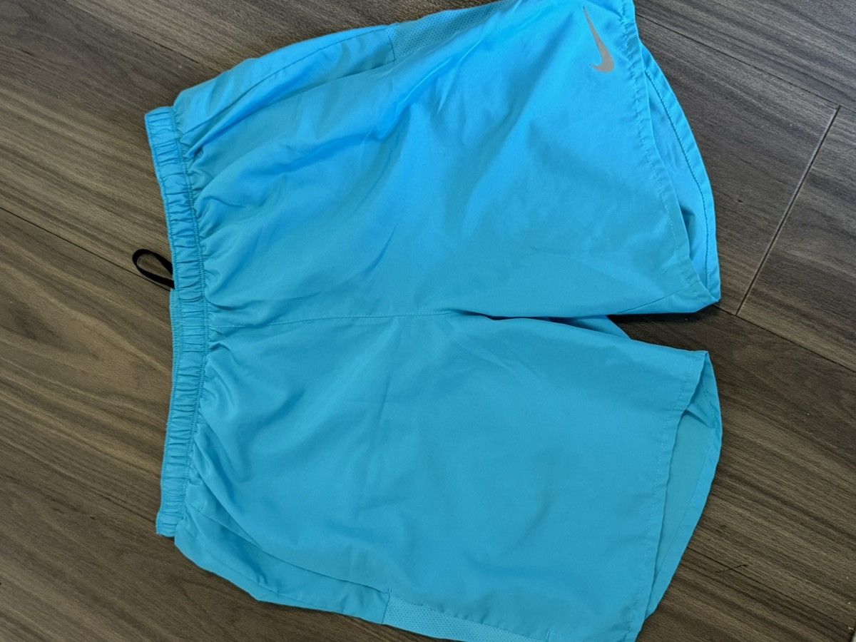 Nike Nike Run Shorts Size US 30 / EU 46 - 1 Thumbnail