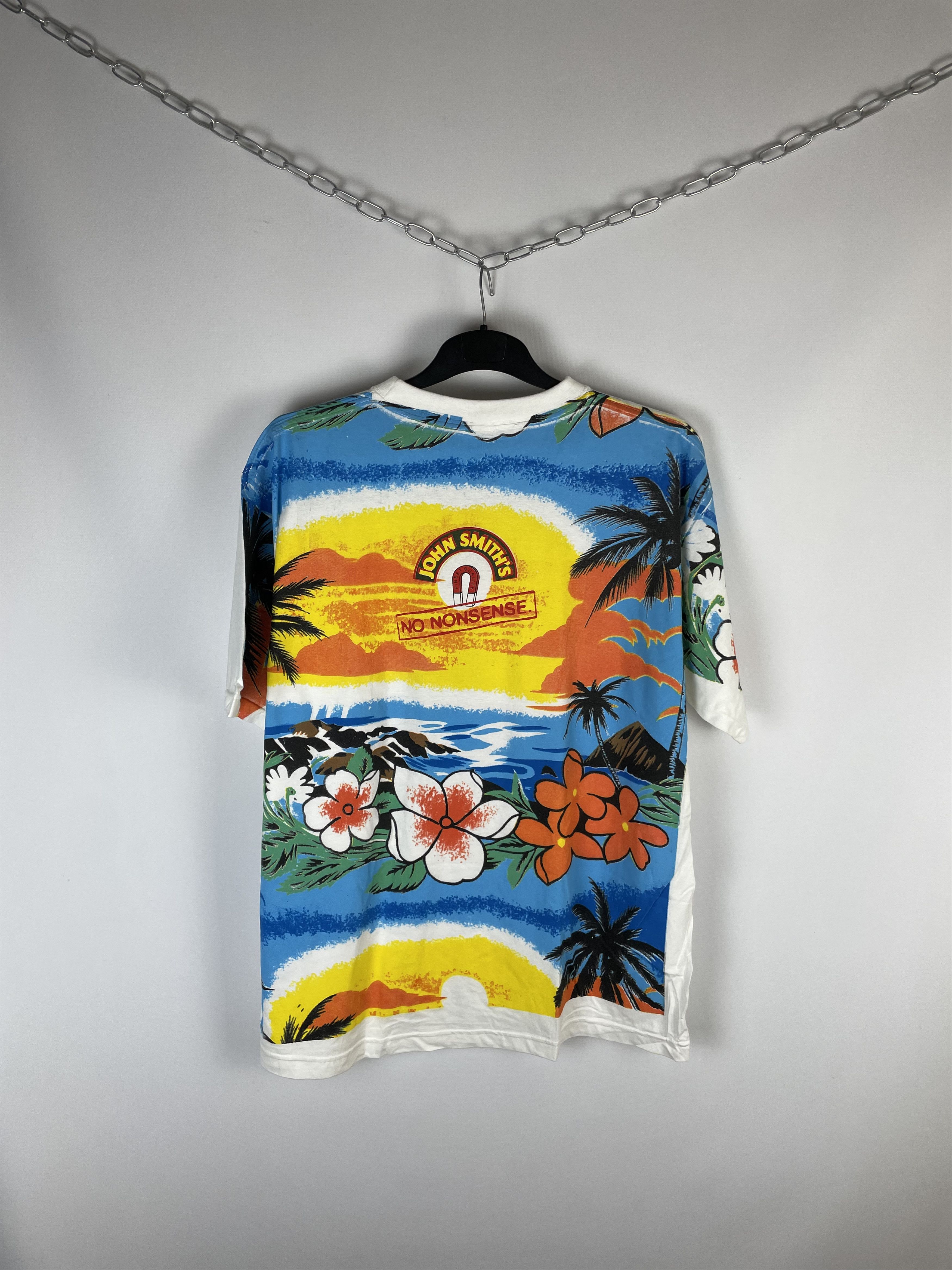 Vintage John Smith's vintage t-shirt Size US XL / EU 56 / 4 - 6 Thumbnail