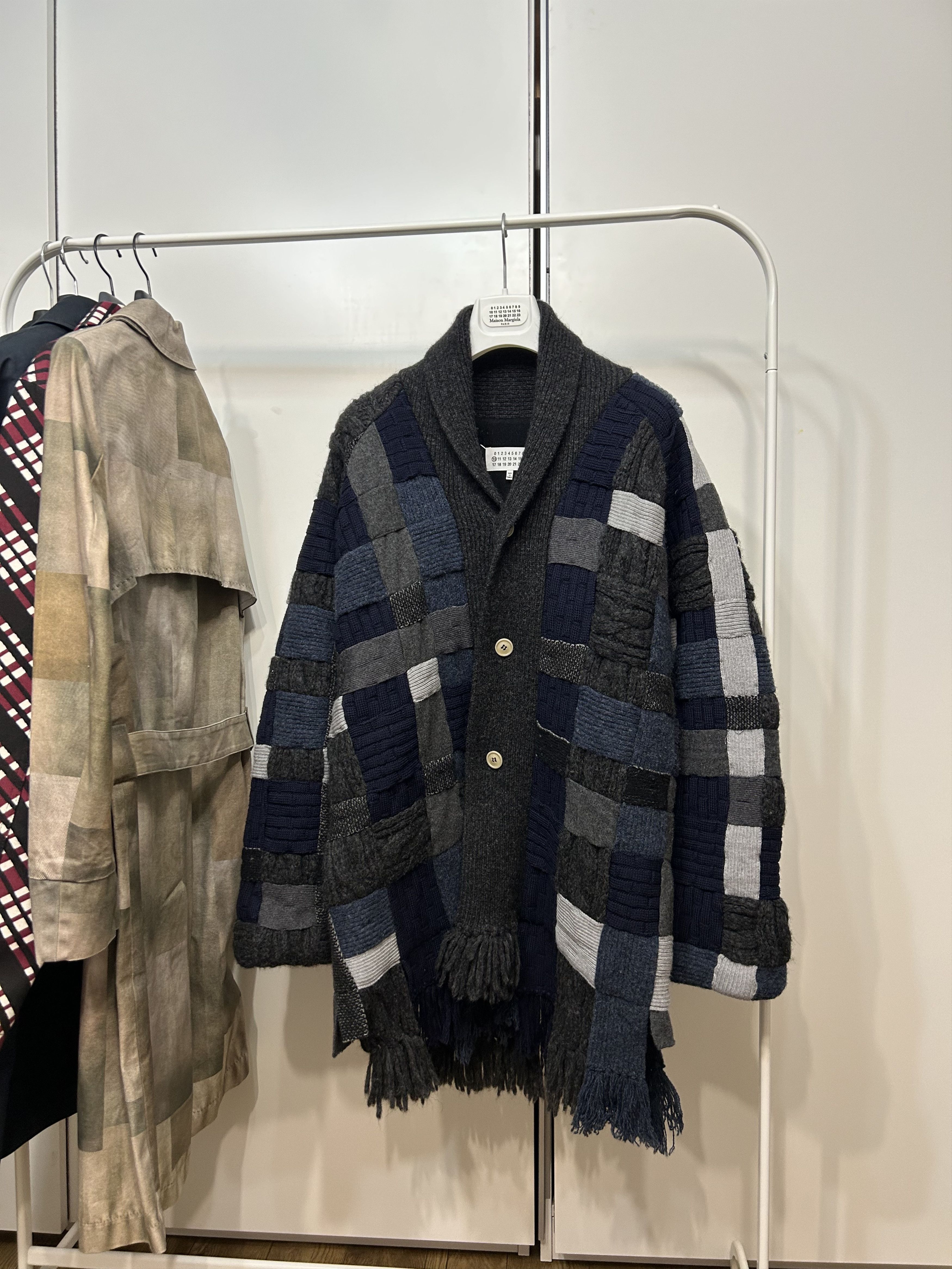 Maison Margiela MAISON MARGIELA Artisanal Scarf-Knit Cowichan Cardigan Size US M / EU 48-50 / 2 - 1 Thumbnail