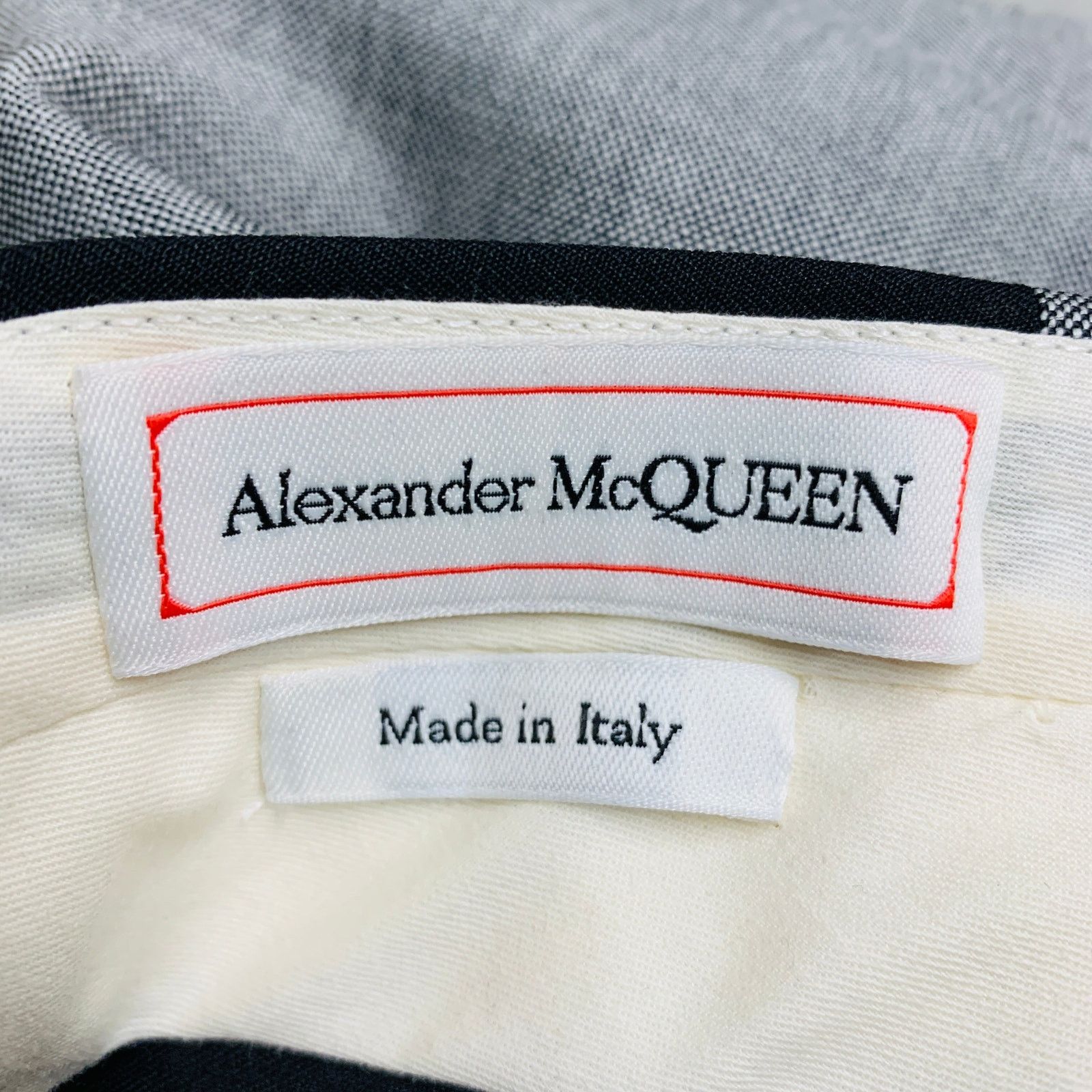 Alexander McQueen Size 38 Black Grey Two Tone Wool Flat Front Dress Pants Size US 38 / EU 54 - 5 Thumbnail