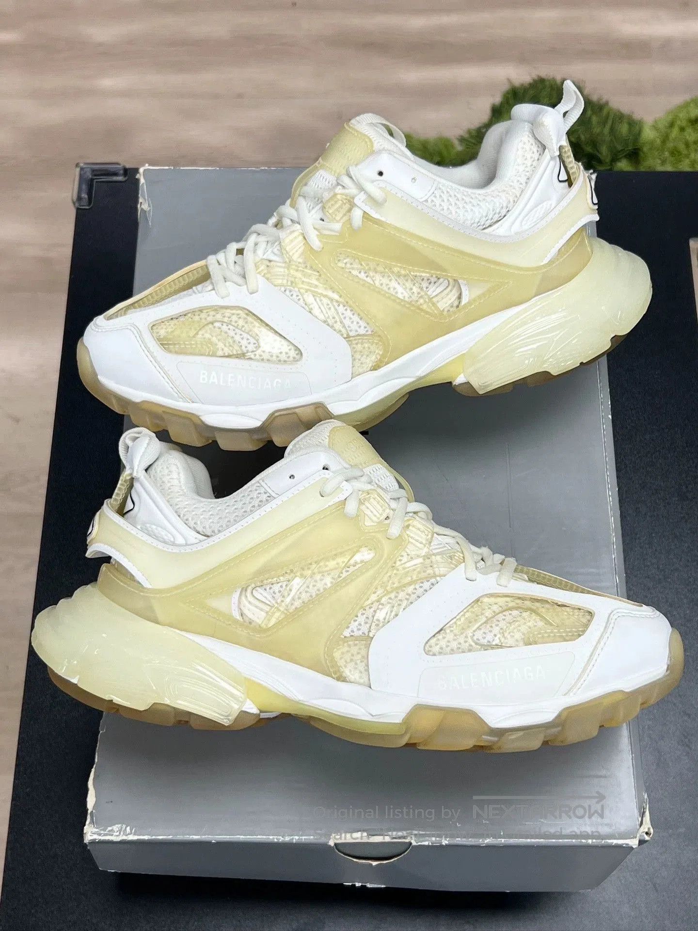 Balenciaga Balenciaga Track White Sneakers Size 41. Size US 8 / EU 41 - 4 Thumbnail