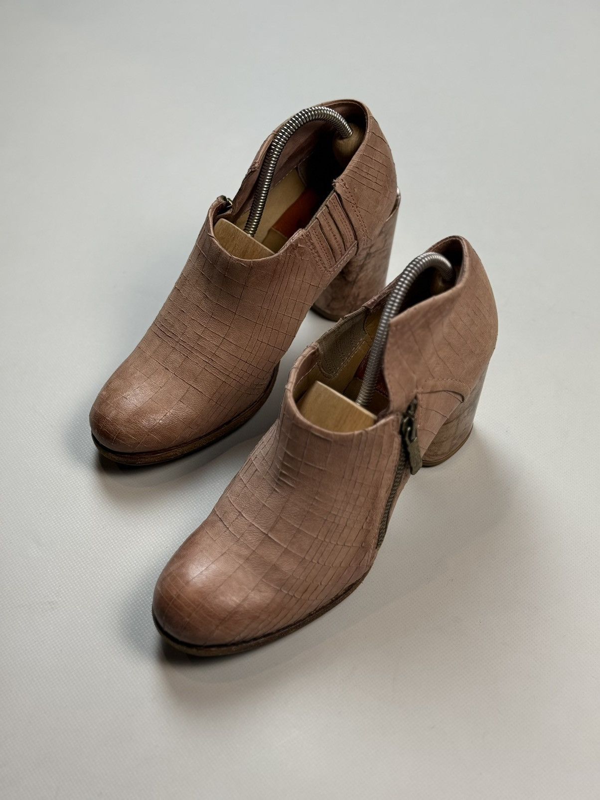 A.S.98 A.S. 98 Airstep Ladies Avant-Garde Leather Heels Shoes Size US 9 / IT 39 - 11 Thumbnail