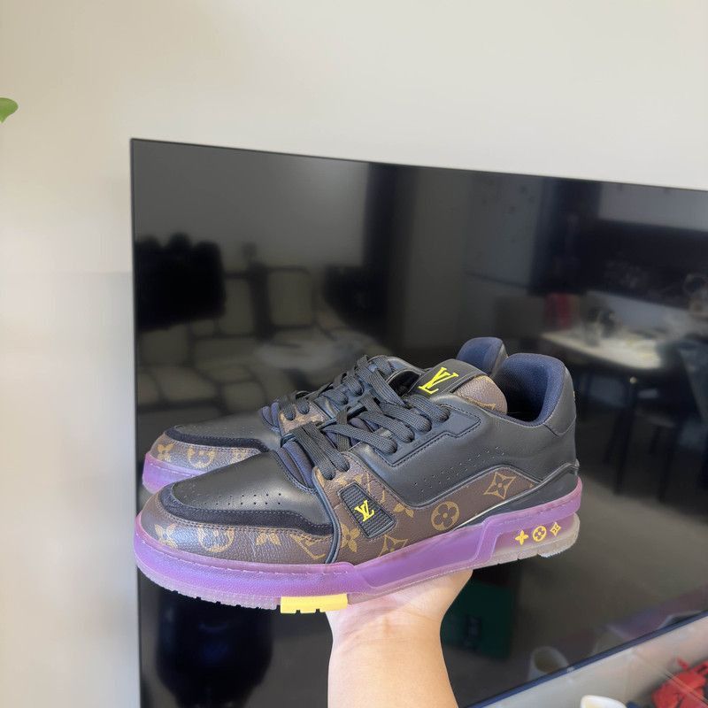 Louis Vuitton Louis Vuitton Trainer Casual Sneakers in Lakers Colorway 00 Size US 9.5 / IT 39.5 - 9 Thumbnail