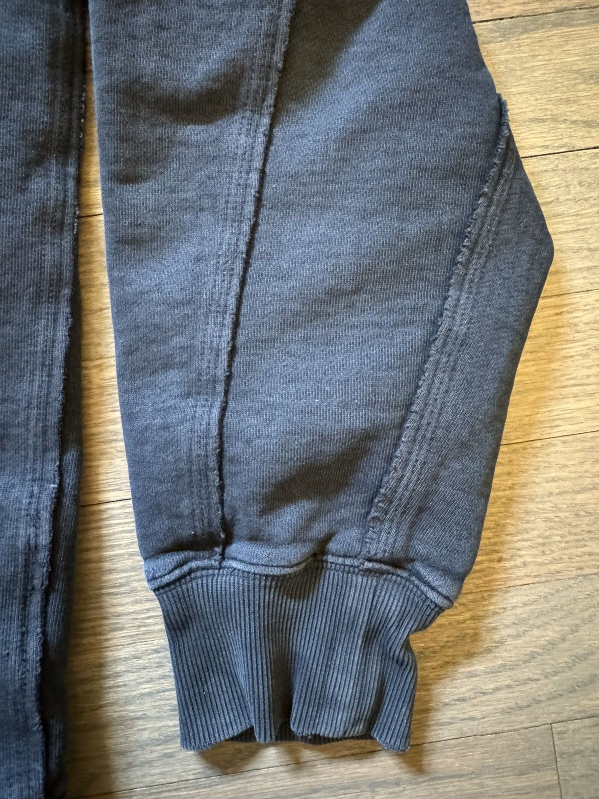Carhartt Wip Carhartt WIP Faded Black Pullover Hoodie Size US M / EU 48-50 / 2 - 6 Thumbnail