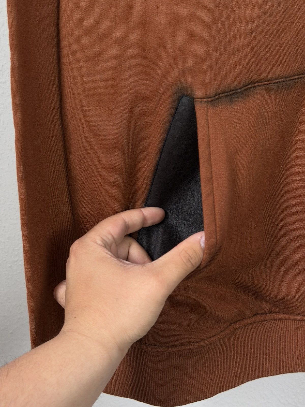 Hermes Hermès Brown Sweatshirt XL Front Pocket Long Sleeve Pullover Size US XL / EU 56 / 4 - 11 Thumbnail