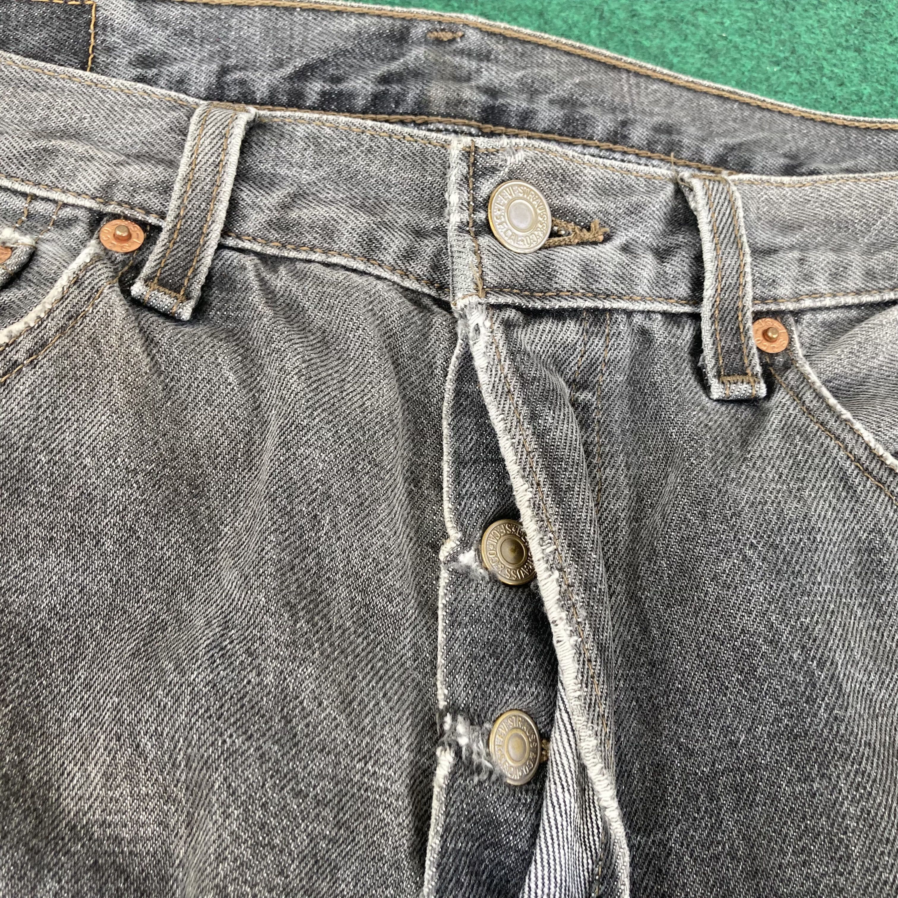 Levi's × Vintage Vtg Levis 501 Distressed Ripped Punk Grunge Black Jeans Size US 31 - 7 Thumbnail