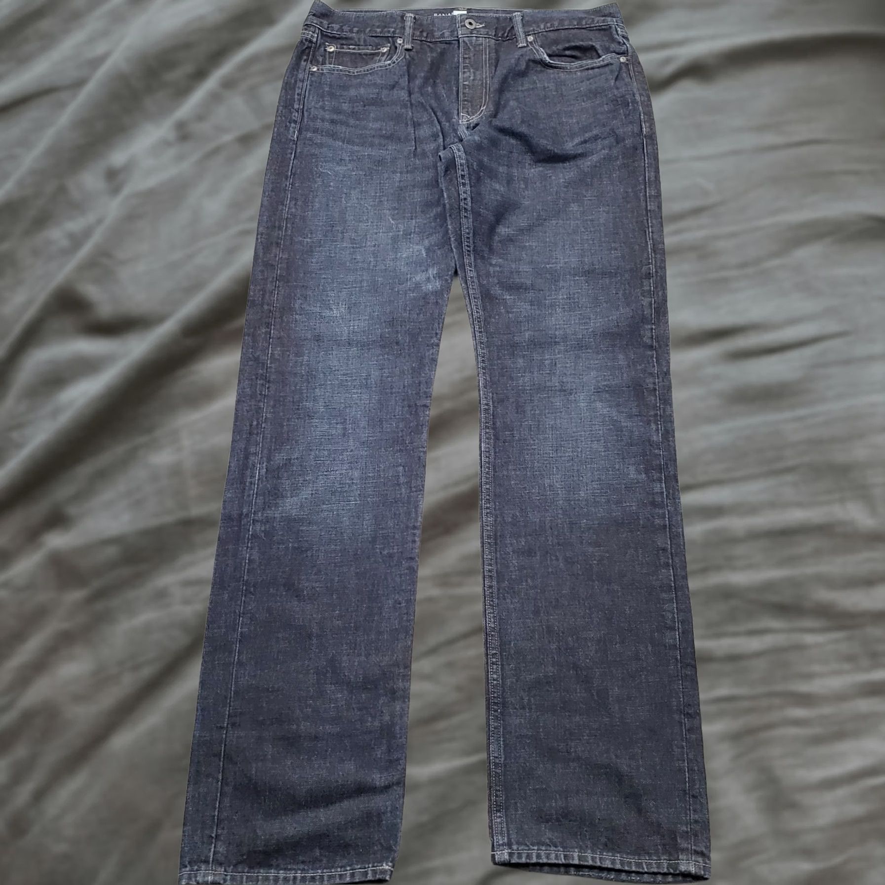 Banana Republic Banana Republic Jeans Mens 36x36 Blue Denim 5-Pocket Grunge Slim Straight Leg Mens Size 36 Blue Denim Jeans Size US 36 / EU 52 - 1 Thumbnail