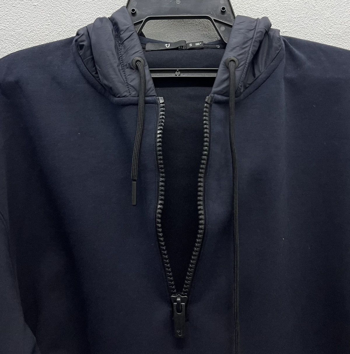 Uniqlo × Vintage VINTAGE UNIQLO HOODIE Size US S / EU 44-46 / 1 - 4 Thumbnail