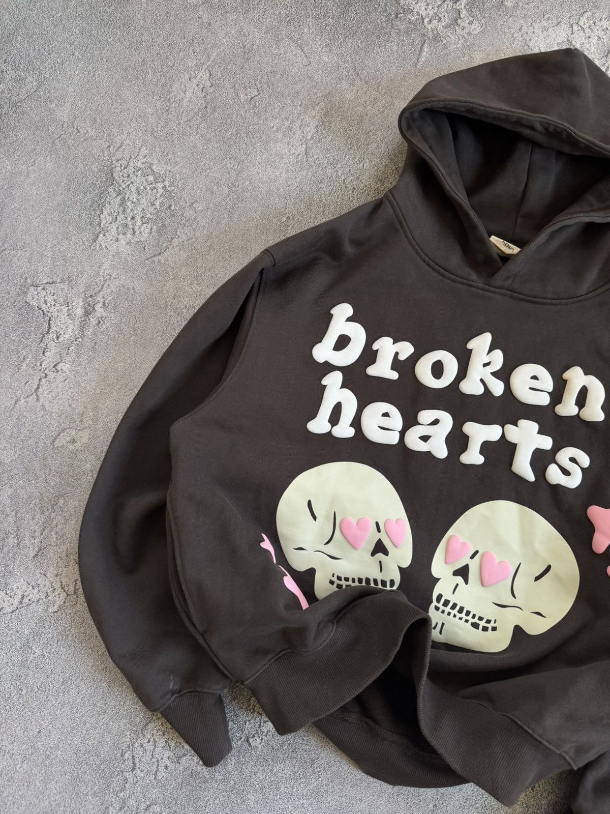 Broken Planet × Designer Broken Planet 🌍 “Broken hearts” skull 💀 brown hoodie relaxed Size US M / EU 48-50 / 2 - 2 Thumbnail