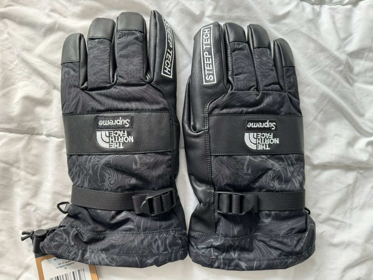 Supreme Supreme x The North Face Steep Tech Gloves Size XL Brand