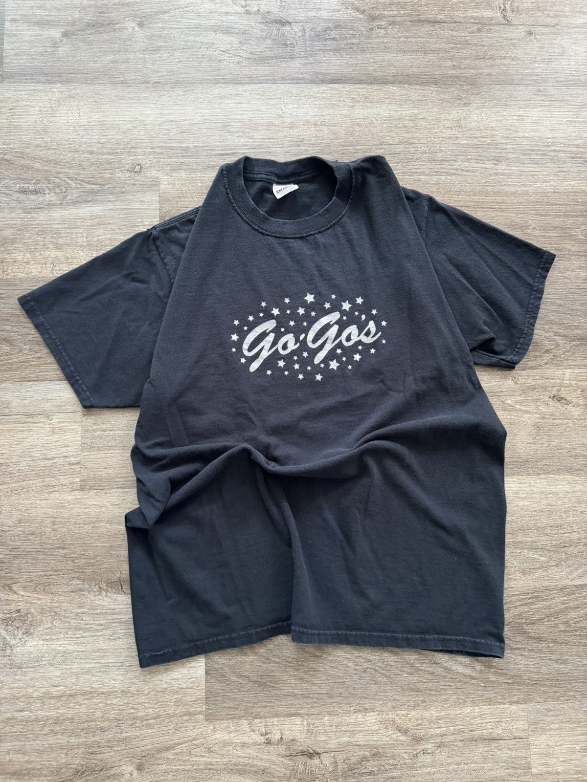 Band Tees Vintage The Go Go’s tee shirt Size US XL / EU 56 / 4 - 2 Thumbnail