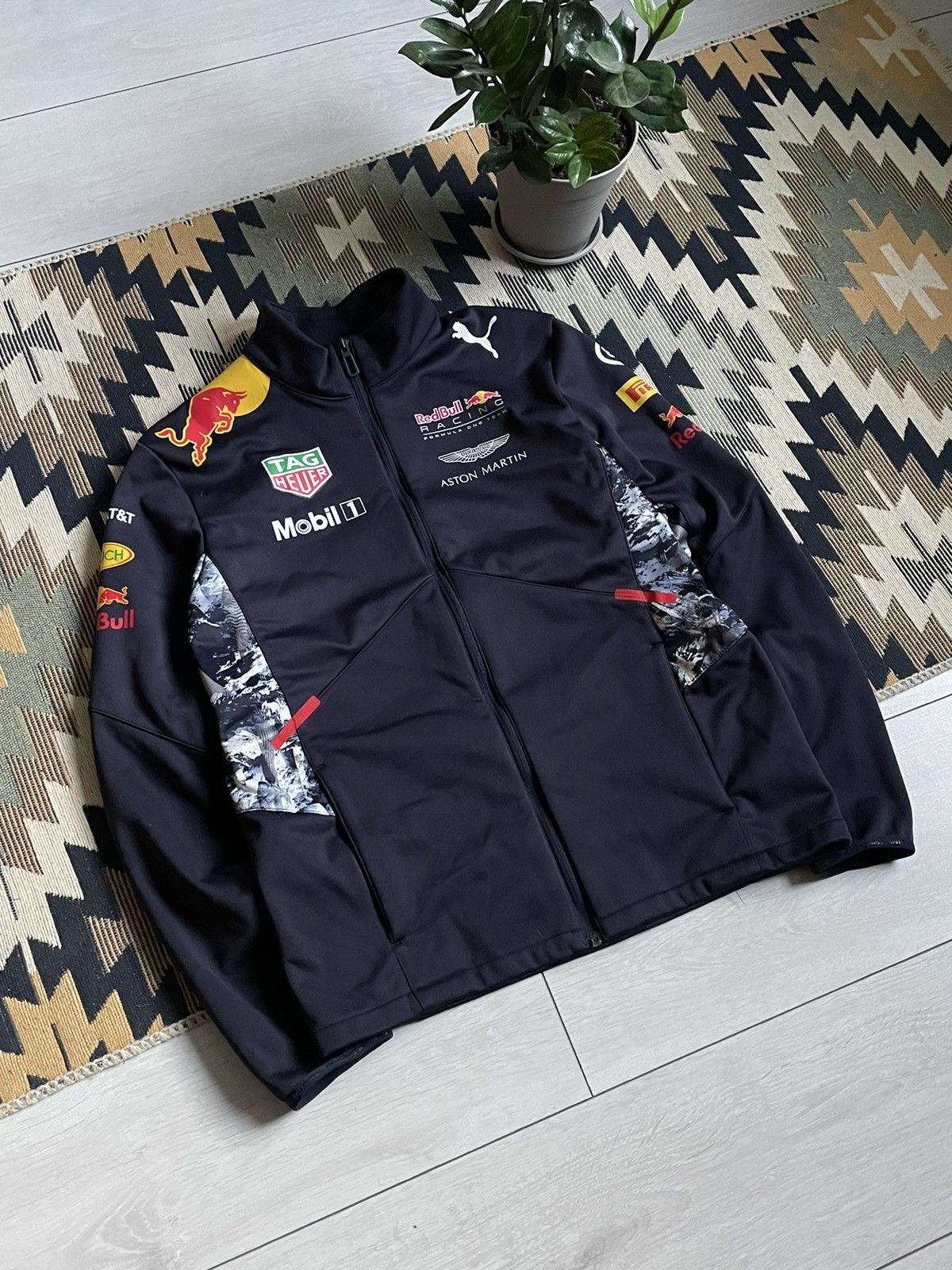 Puma × Red Bull Puma Red Bull Mobile1 Racing Formula 1 Jacket Size US S / EU 44-46 / 1 - 3 Thumbnail