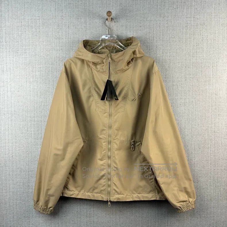 Louis Vuitton Louis Vuitton FW23 Solid Pin Logo Full Print Reversible Lo Size US XL / EU 56 / 4 - 3 Thumbnail
