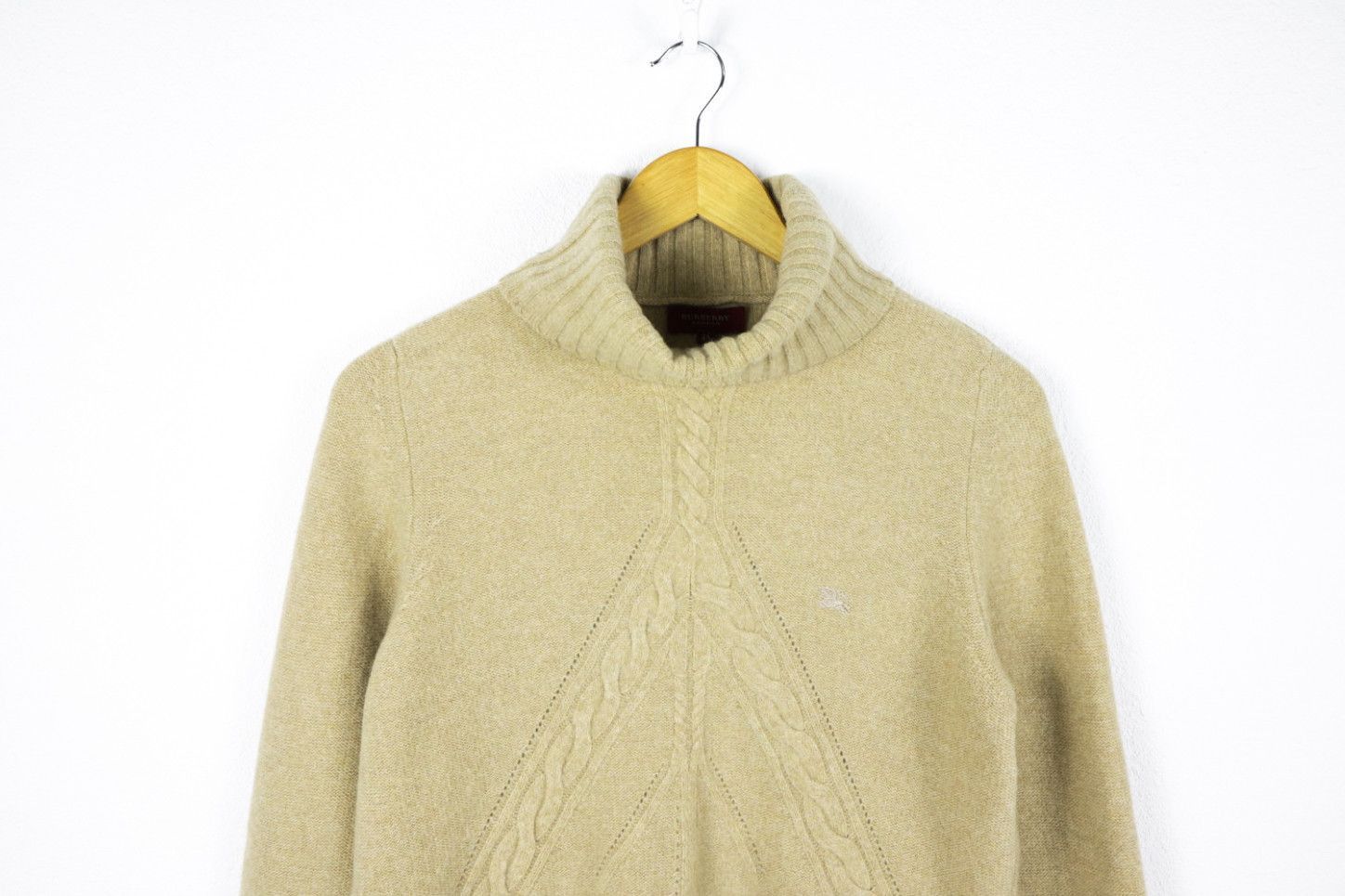 Burberry Burberry Logo Beige Cable Knit Wool Turtleneck Sweater Size M / US 6-8 / IT 42-44 - 2 Thumbnail
