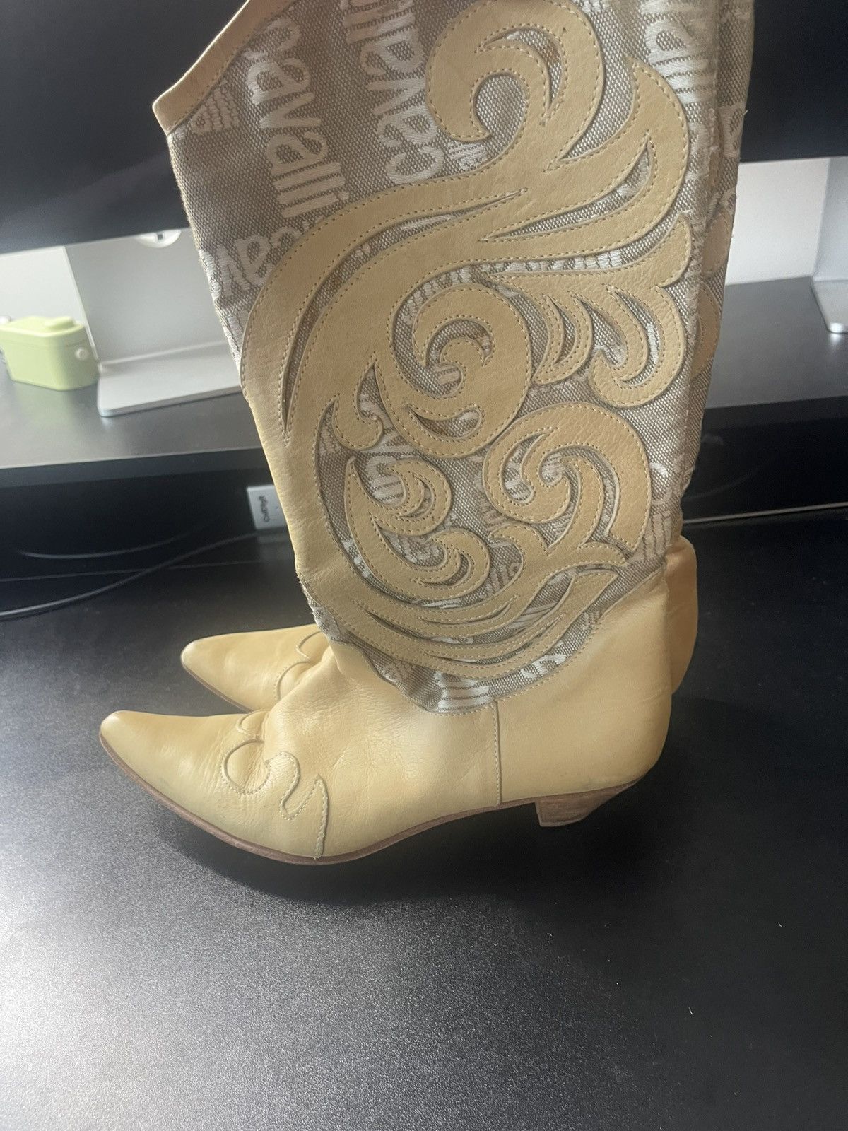Just Cavalli Just Cavalli Women's Tan and Cream Boots In Good Used Cond Size US 8 / IT 38 - 4 Thumbnail