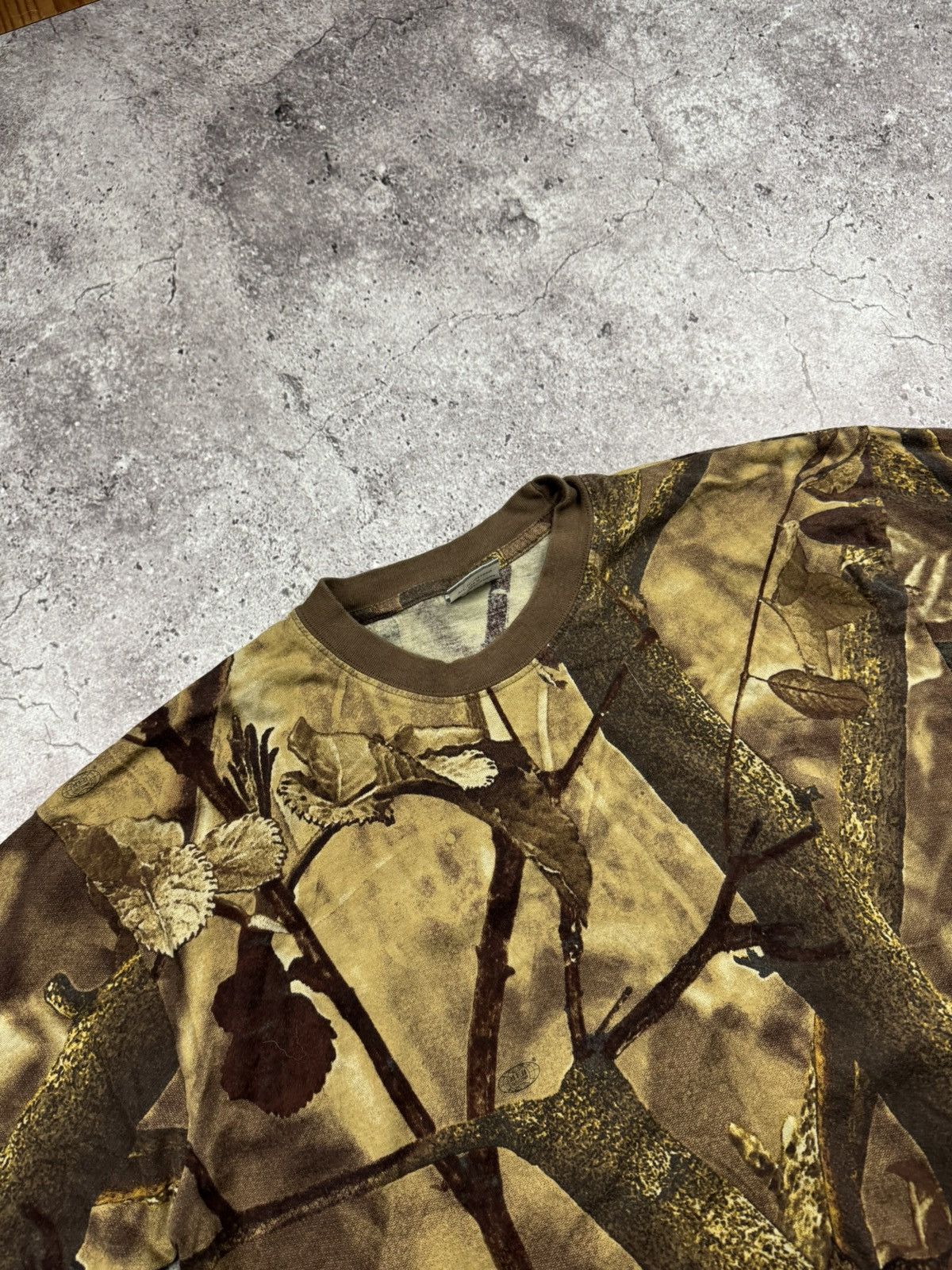 Realtree Vintage Realtree Camo T Shirt L Y2K Camouflage Japan Tee Size US L / EU 52-54 / 3 - 3 Thumbnail