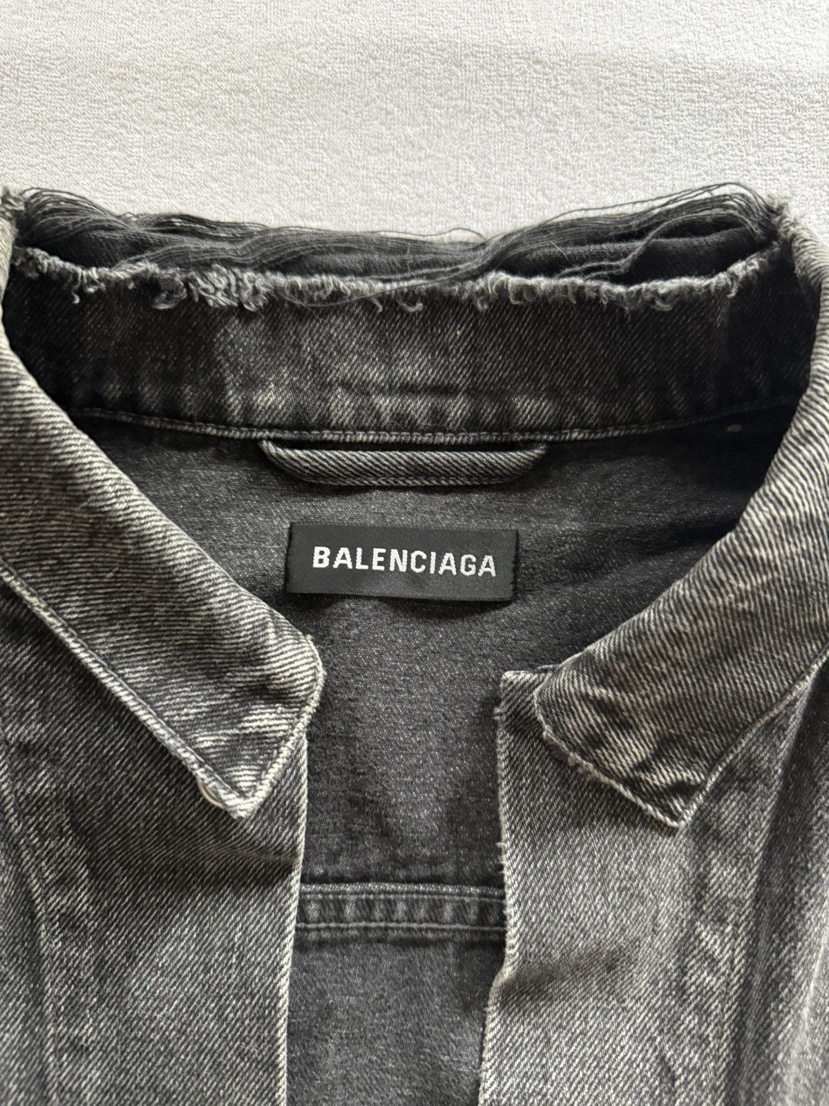 Balenciaga Balenciaga logo denim jacket Size US S / EU 44-46 / 1 - 2 Thumbnail