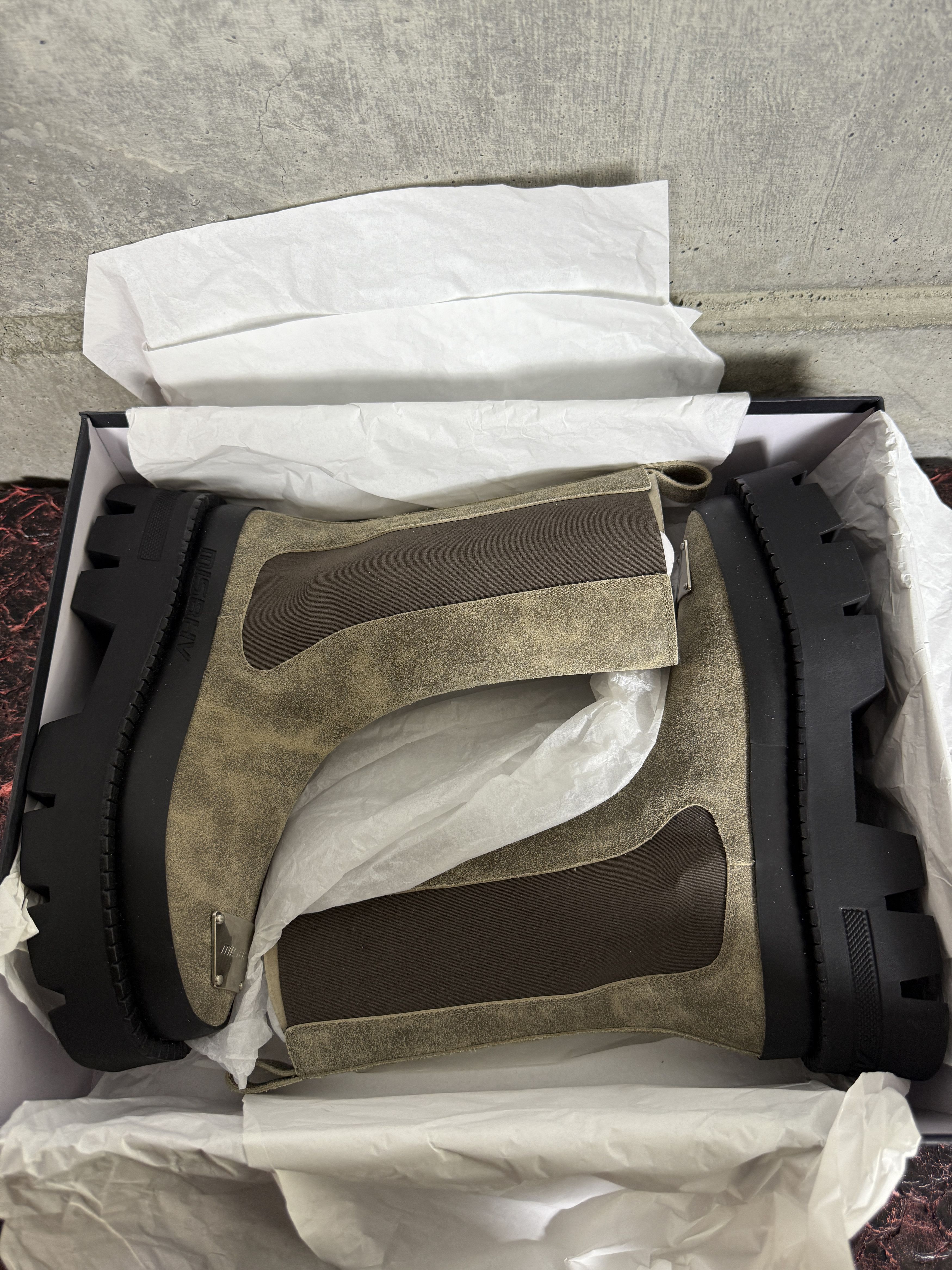 Misbhv $440 MISBHV The 2000 Chelsea Boots Size US 8 / IT 38 - 17 Thumbnail