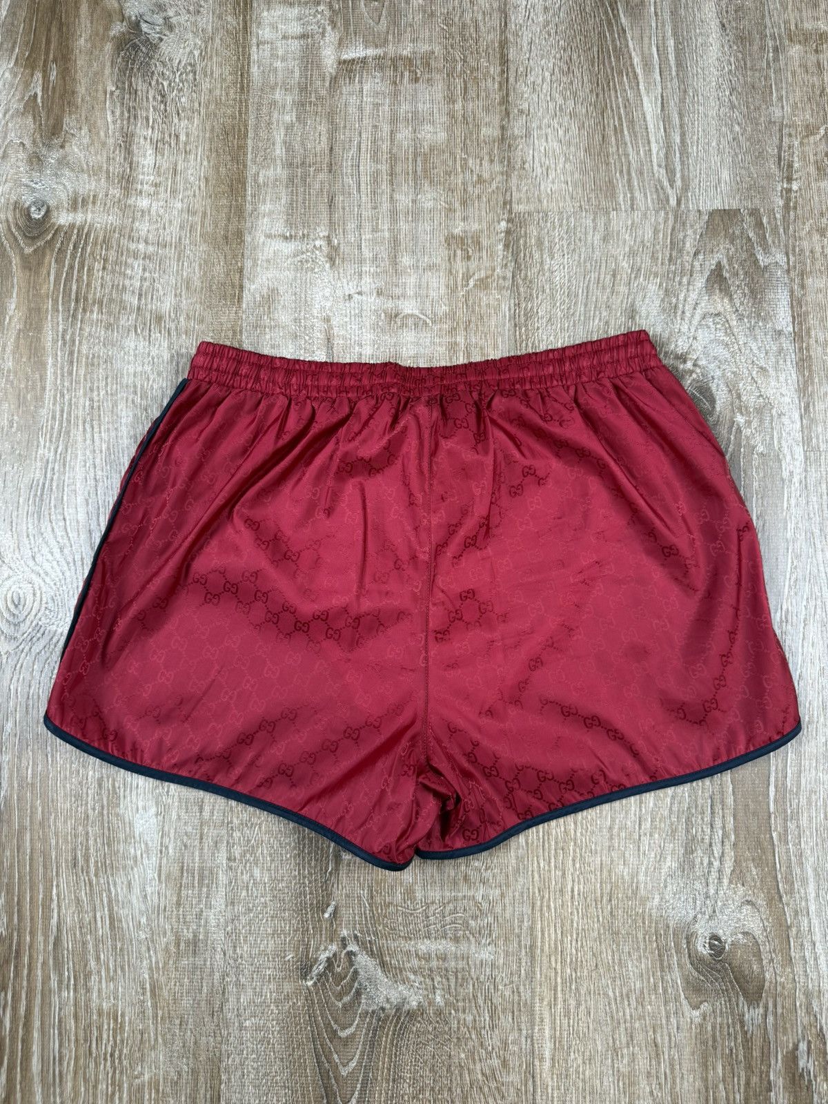 Gucci Gucci Mens Red Swimtrunks Size US 32 / EU 48 - 2 Thumbnail