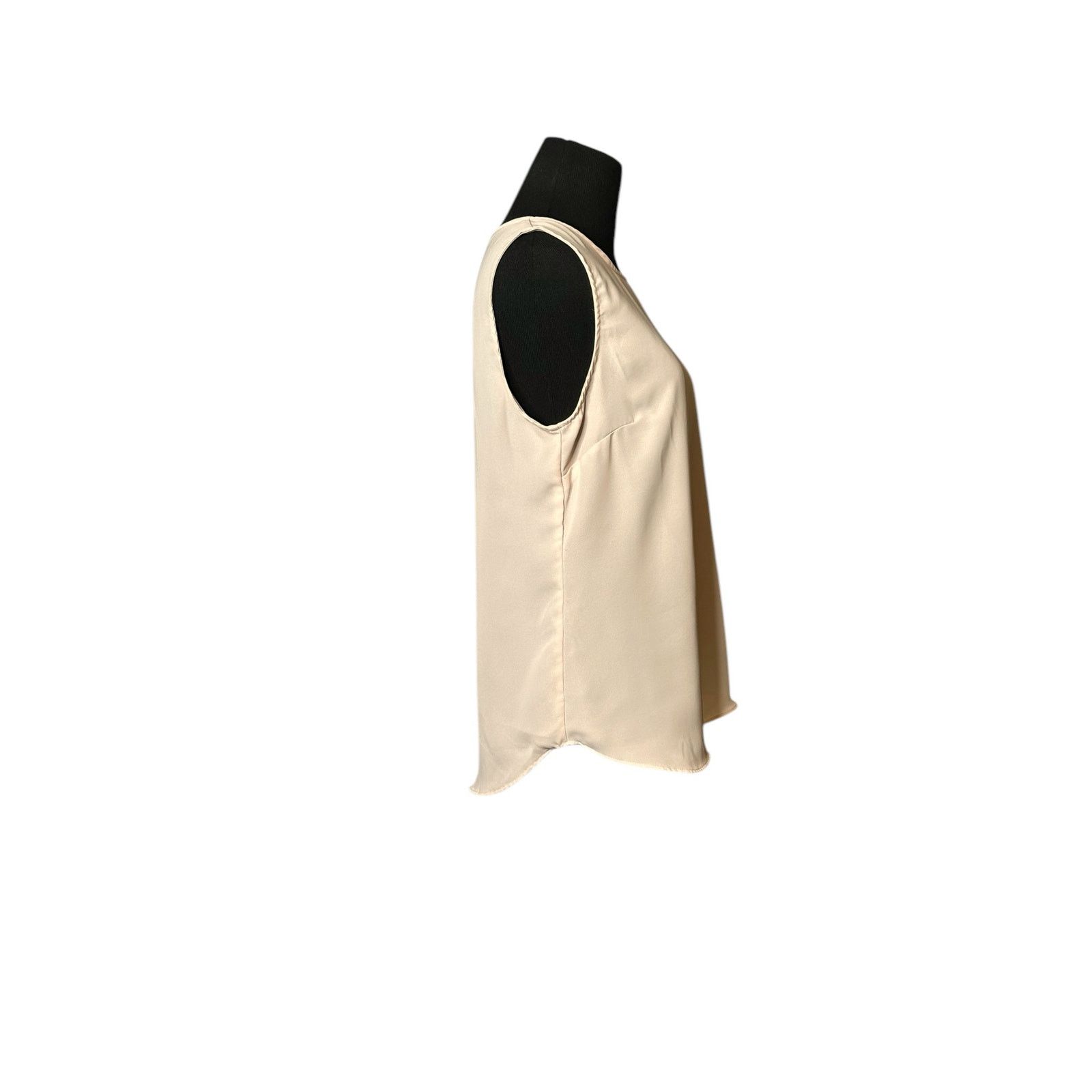 DKNY DKNY cream sleeveless cami blouse size Small Size S / US 4 / IT 40 - 10 Thumbnail